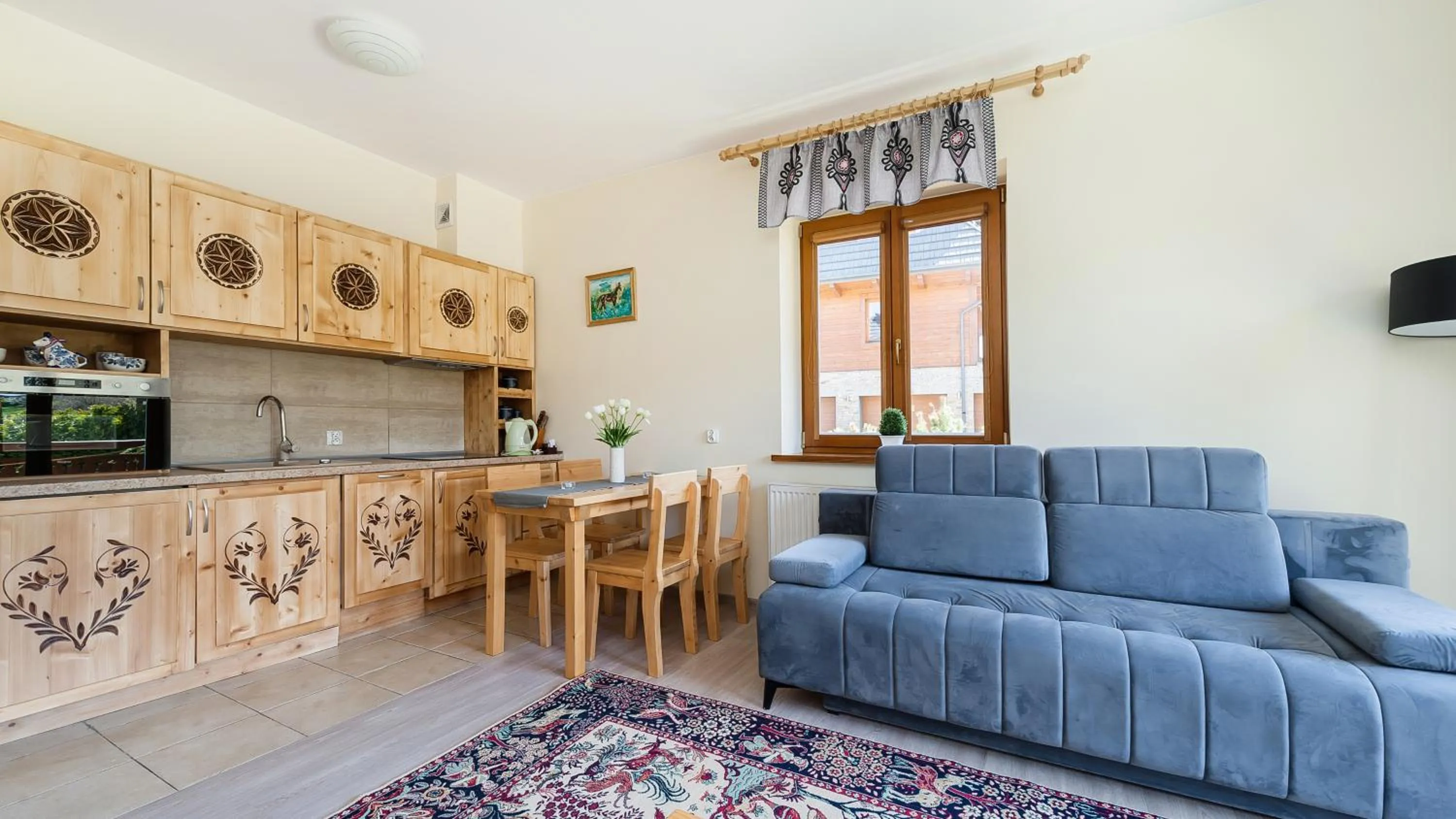 Kitchen or kitchenette in Apartamenty Lipki Park, Sun & Snow