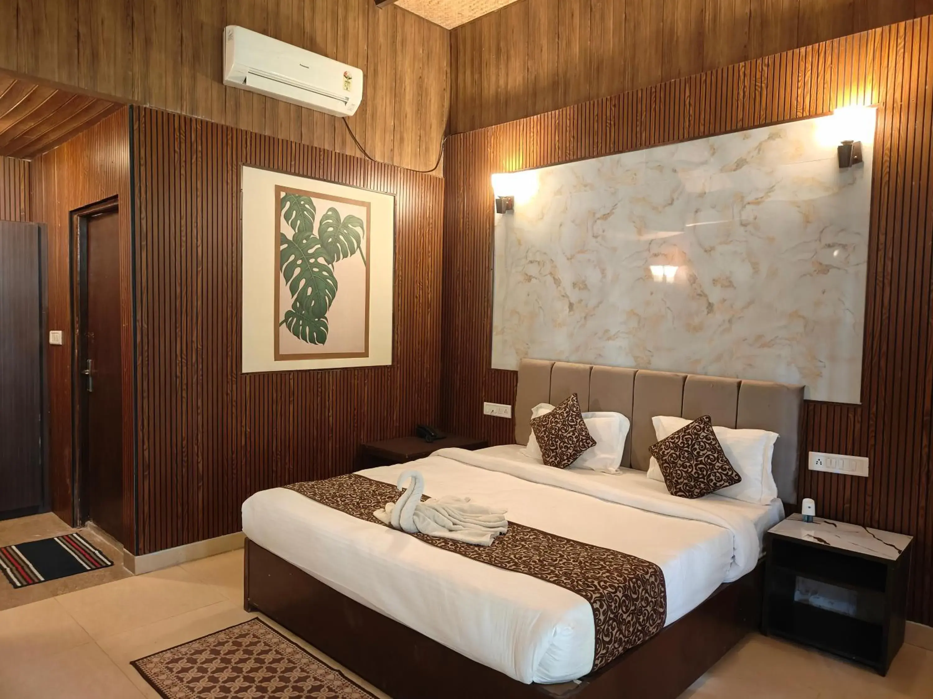 Photo of the whole room in Ocean Pearl Beach Resort Photo of the whole room in Ocean Pearl Beach Resort