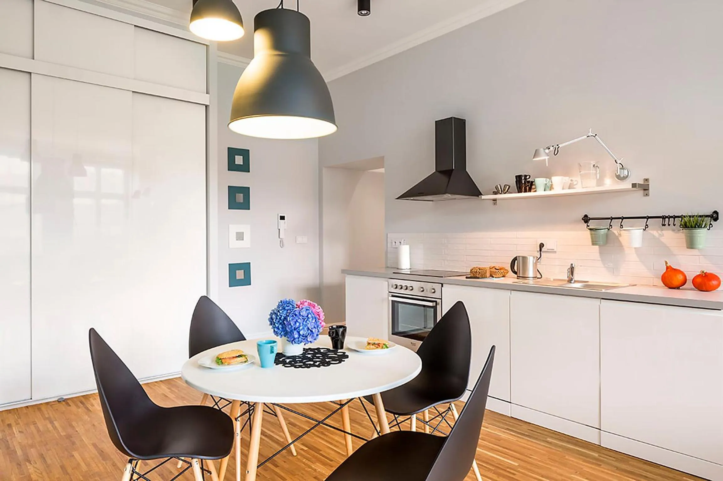 Dining area in MINT Luxury Apartments at the Main Square