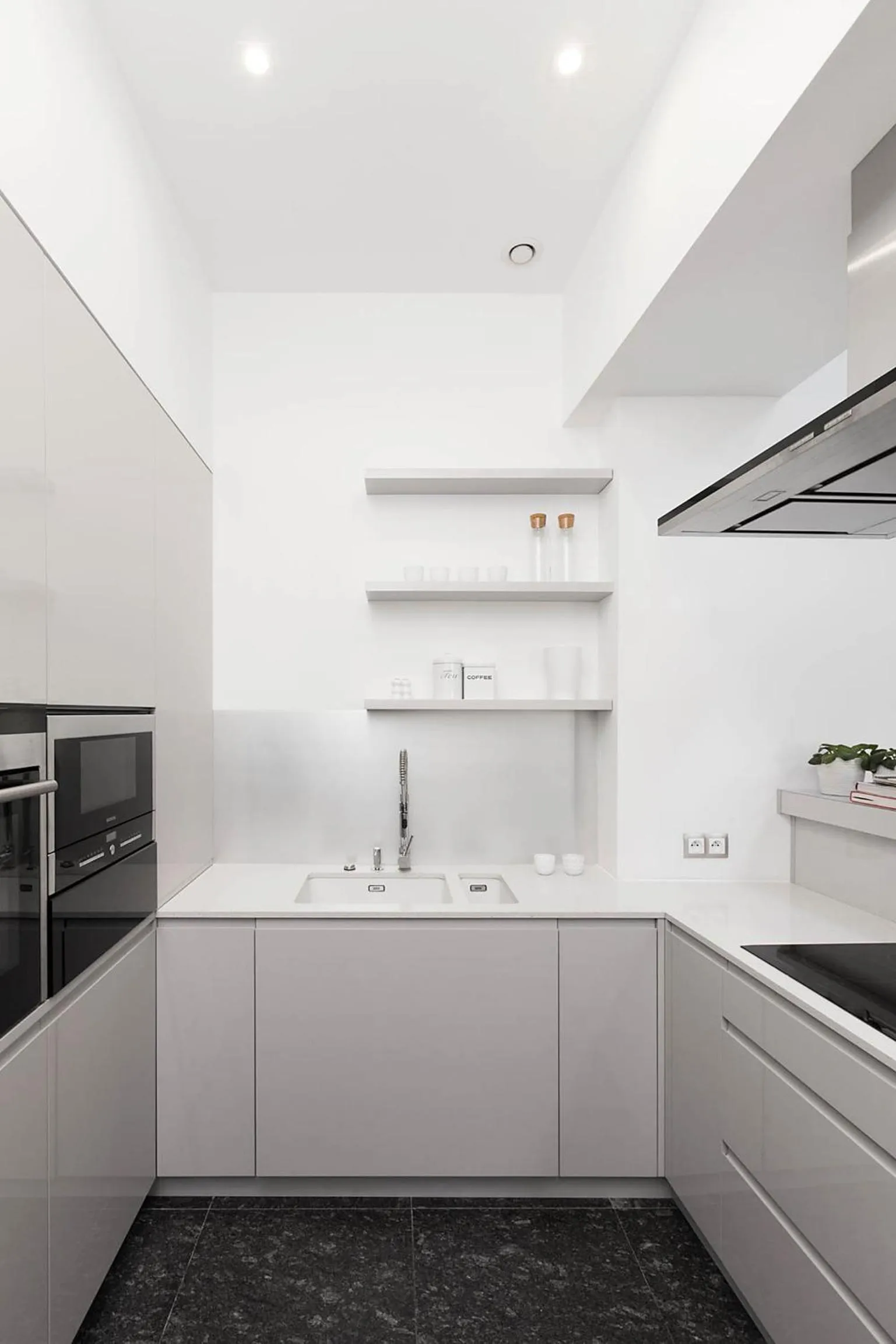 Kitchen or kitchenette in MINT Luxury Apartments at the Main Square