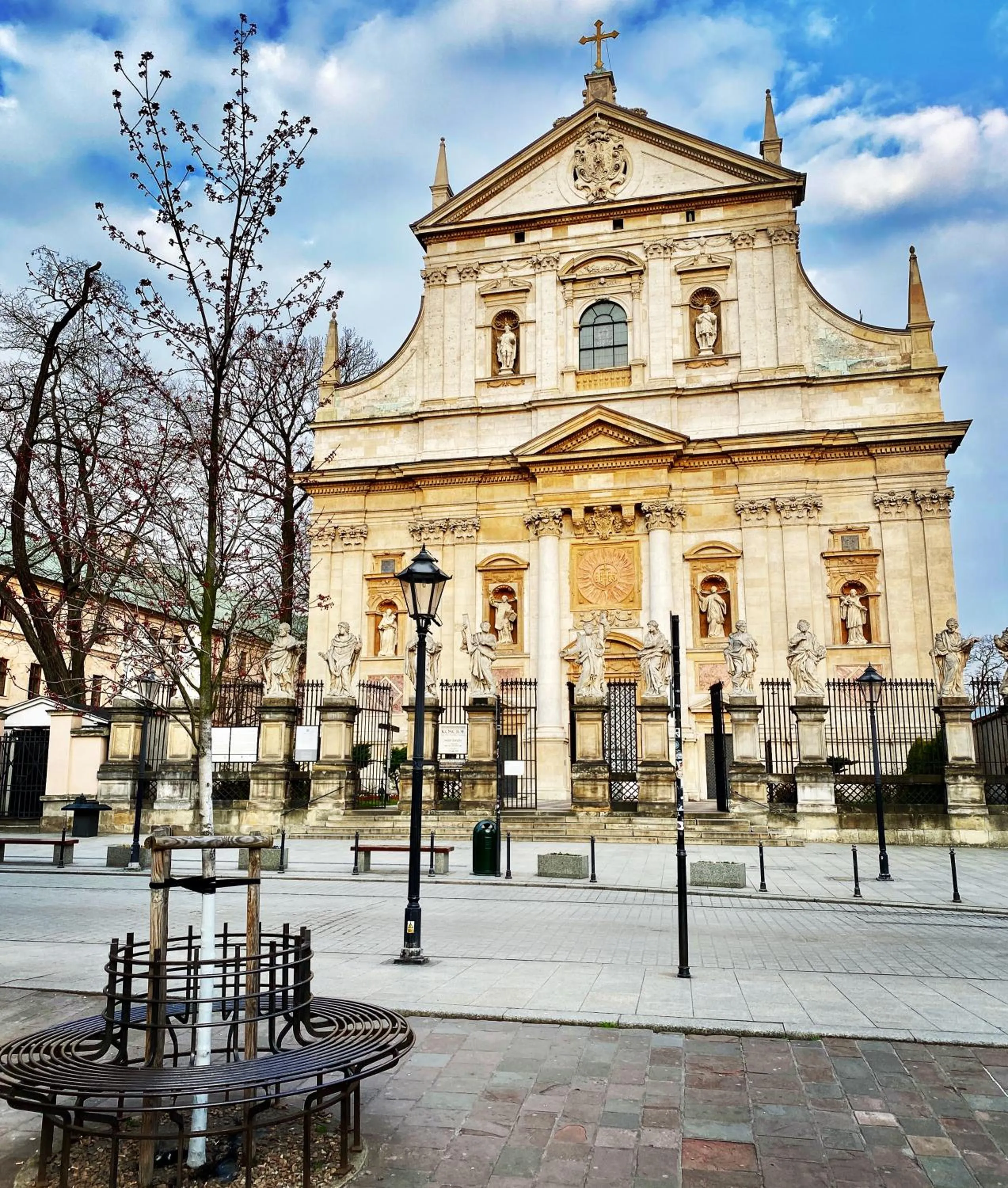 Nearby landmark in MINT Luxury Apartments at the Main Square