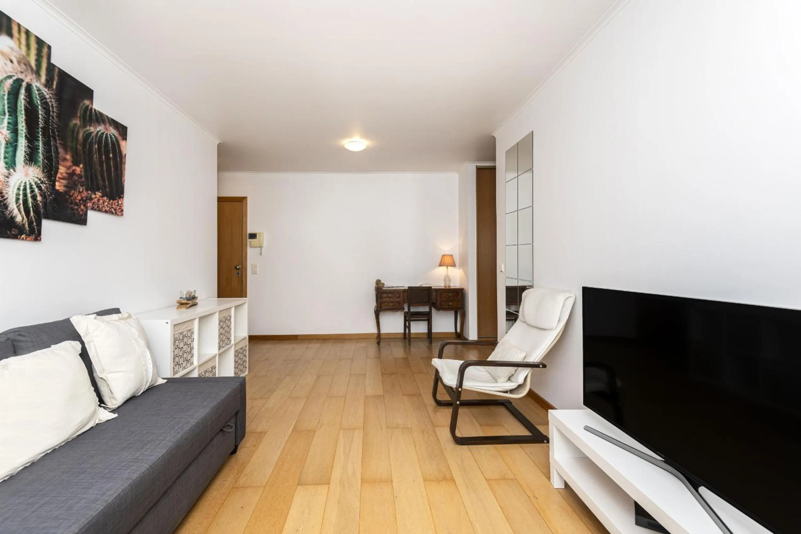 Olaias Design by Homing