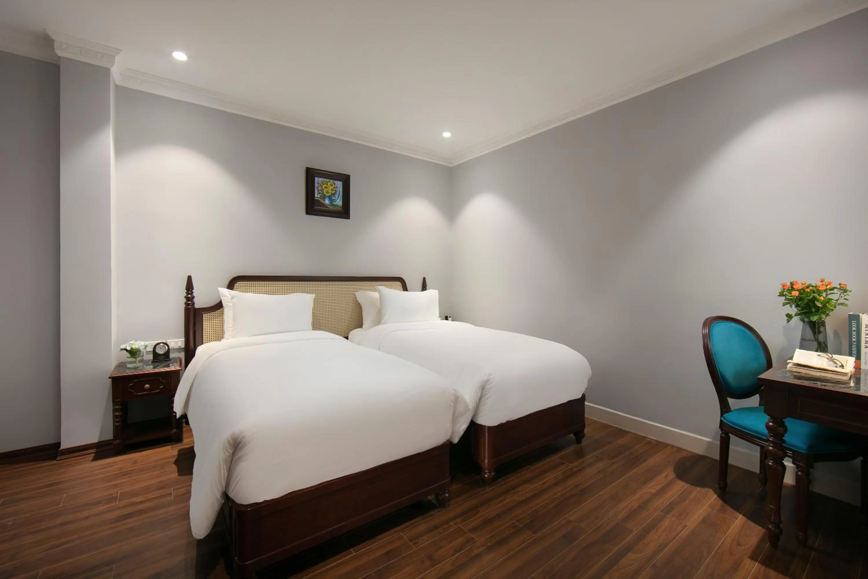 Bedroom, Bed in Serene Central Hotel