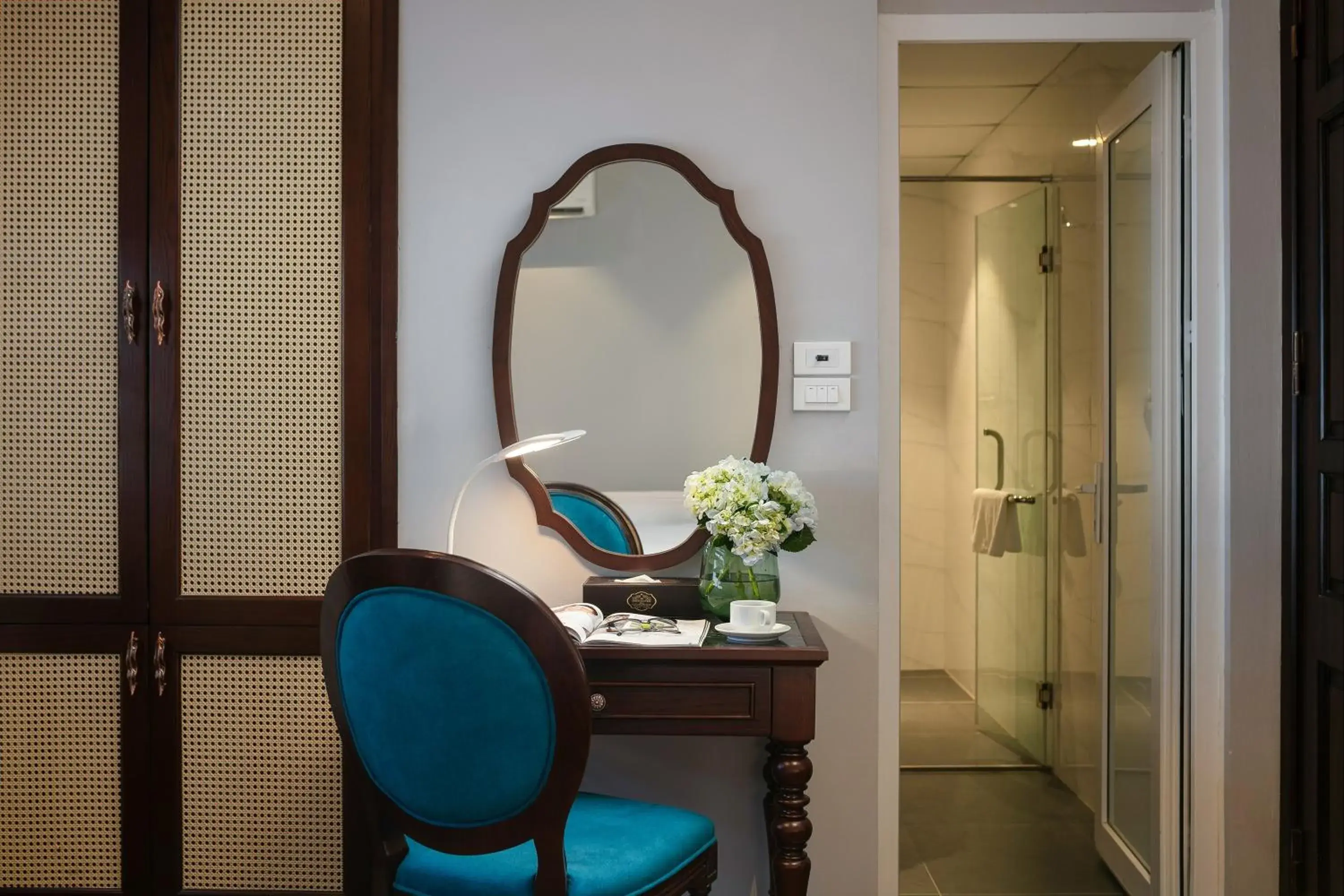 Bedroom in Serene Central Hotel Bedroom in Serene Central Hotel