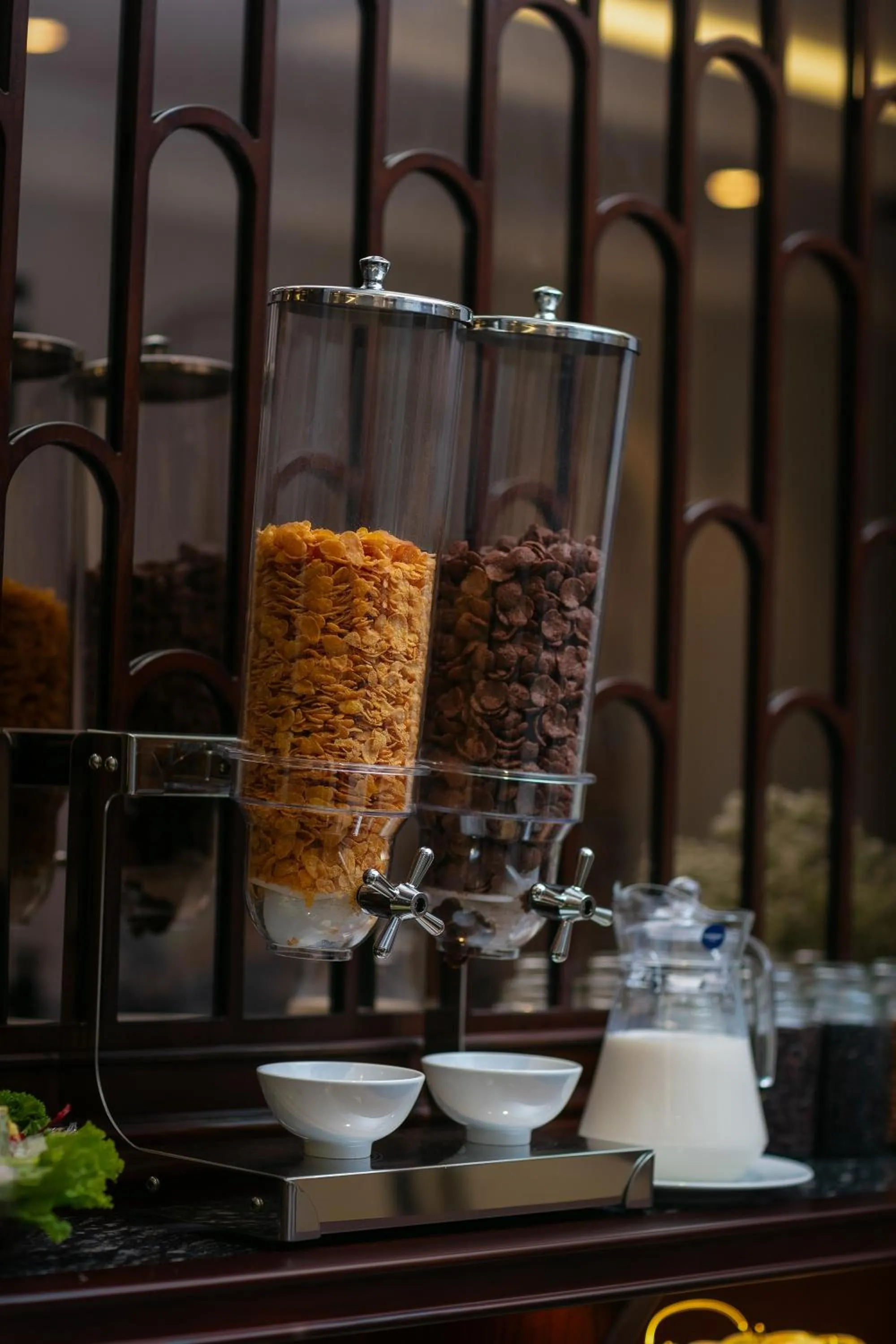 Food and drinks in Serene Central Hotel