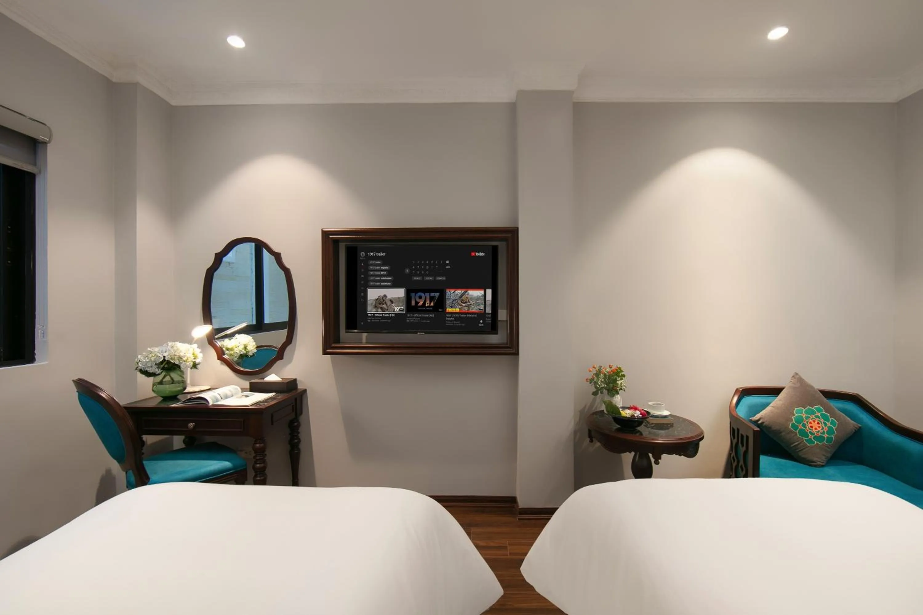 Bedroom, Bed in Serene Central Hotel