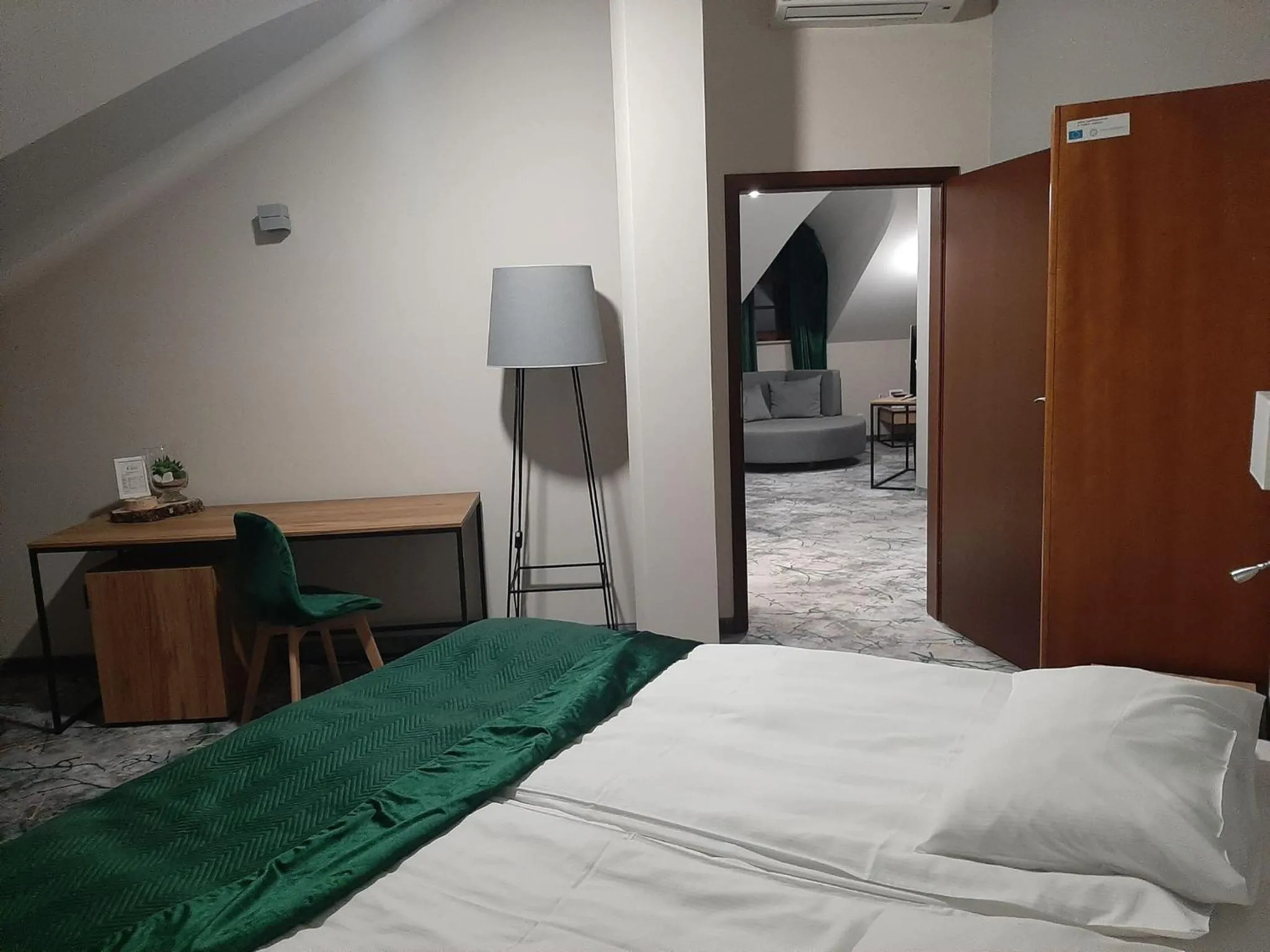 Centuria Hotel & Natural Spa