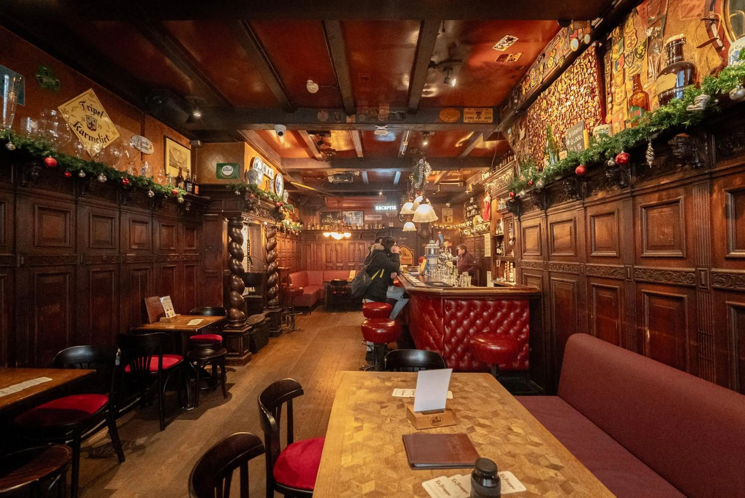 People in The Old Nickel Hotel