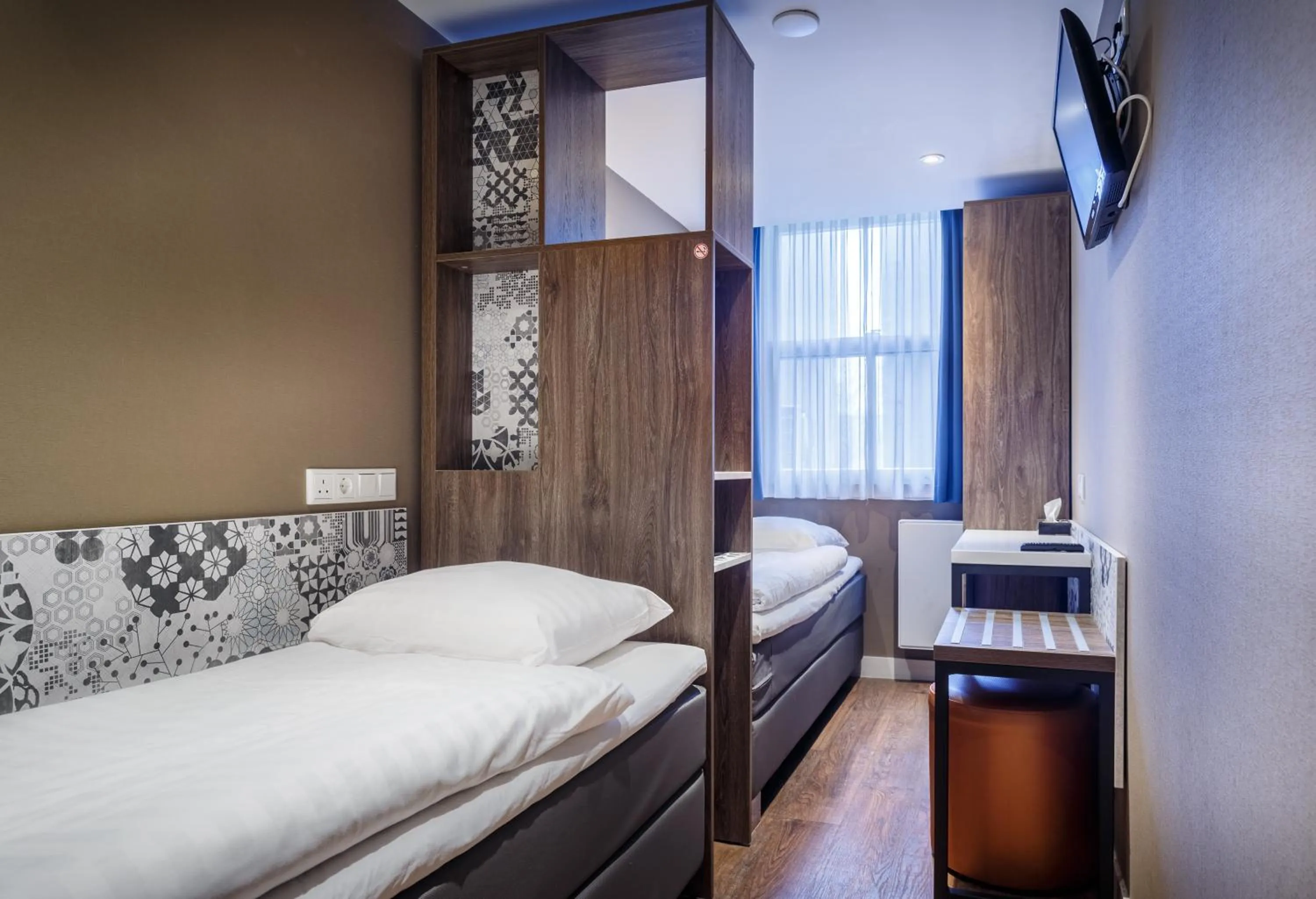 Bed in The Old Nickel Hotel