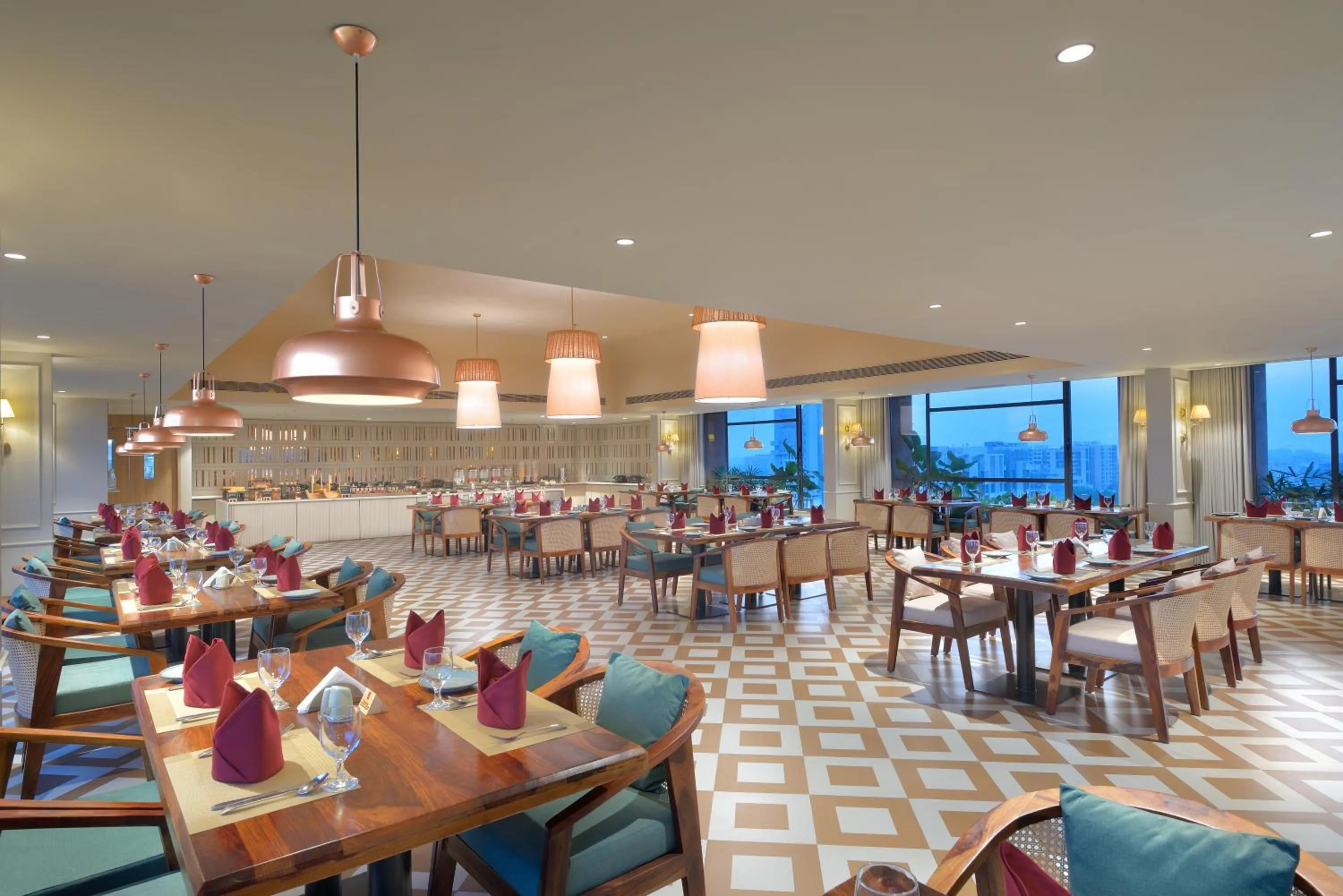 Restaurant/places to eat in Treat Hotel Nashik City Center