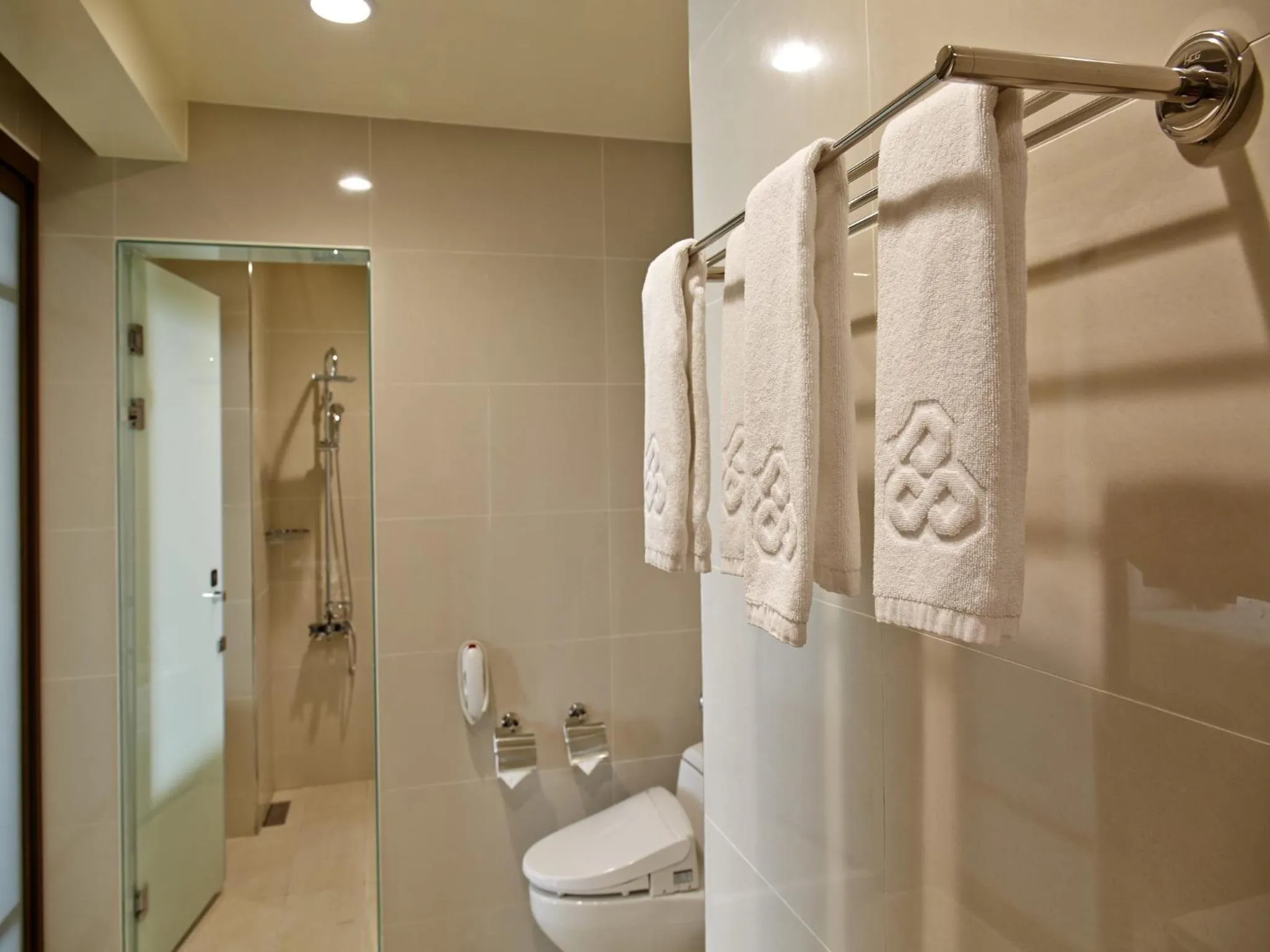 Bathroom in Royal Chiayi Hotel