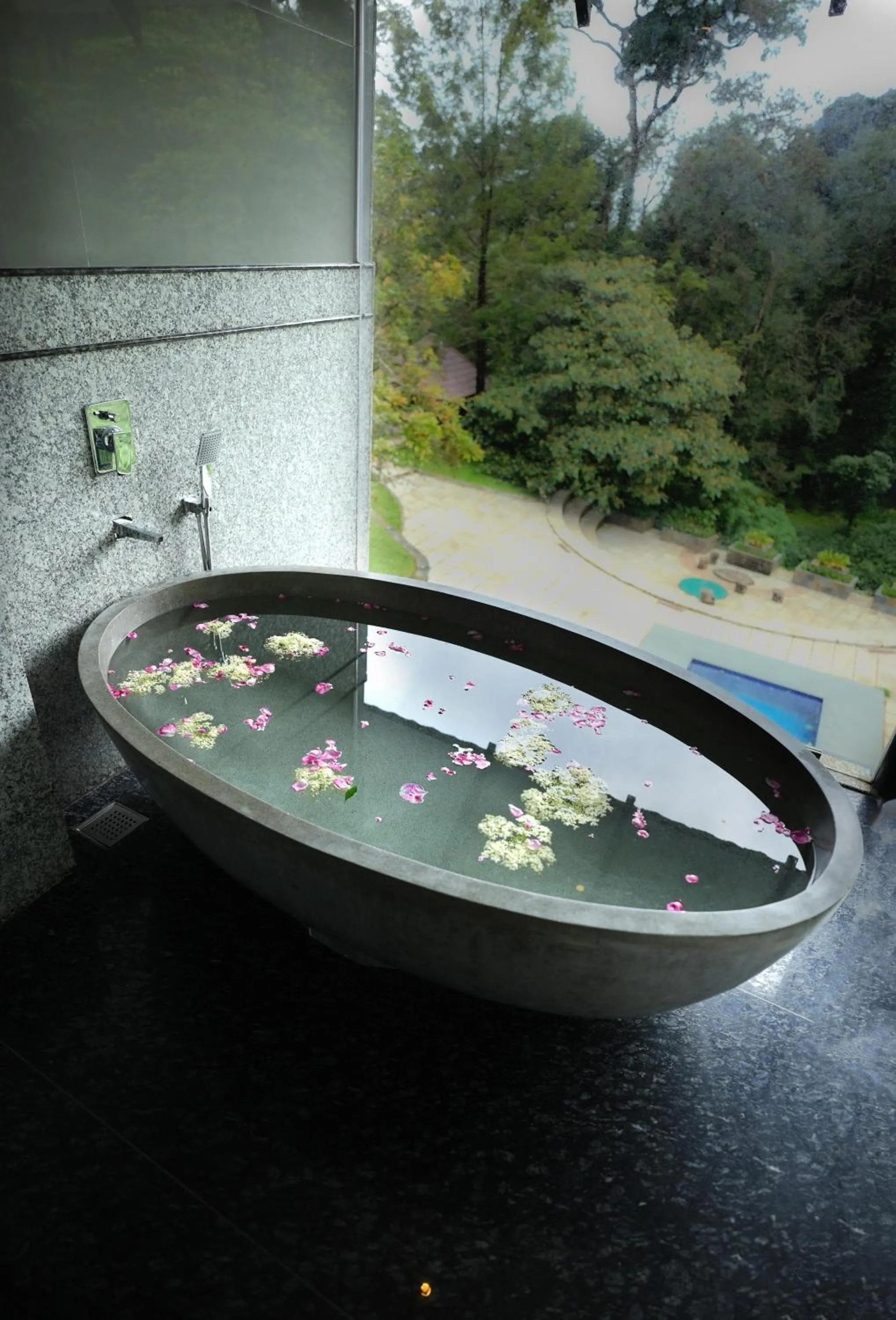 Bath in Elixir Woods Luxury Resort And Spa, Munnar