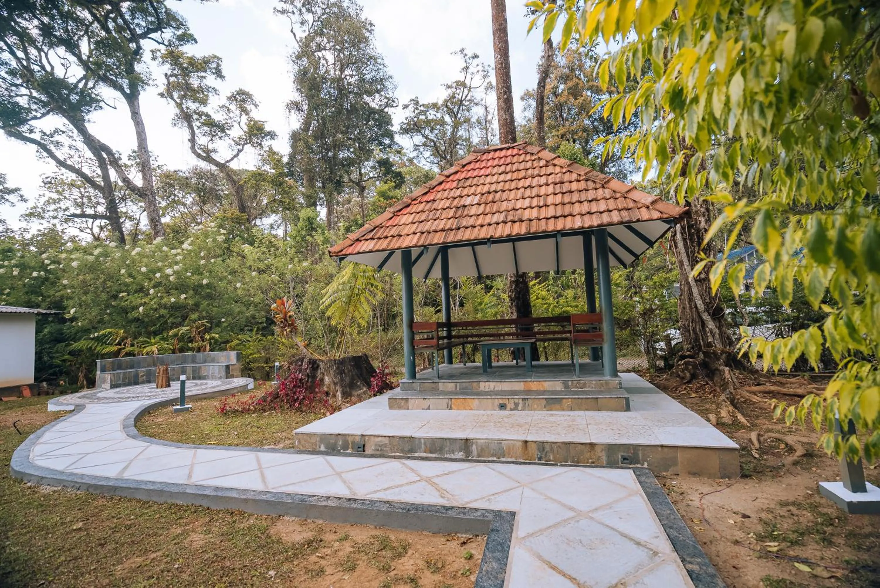 Garden in Elixir Woods Luxury Resort And Spa, Munnar