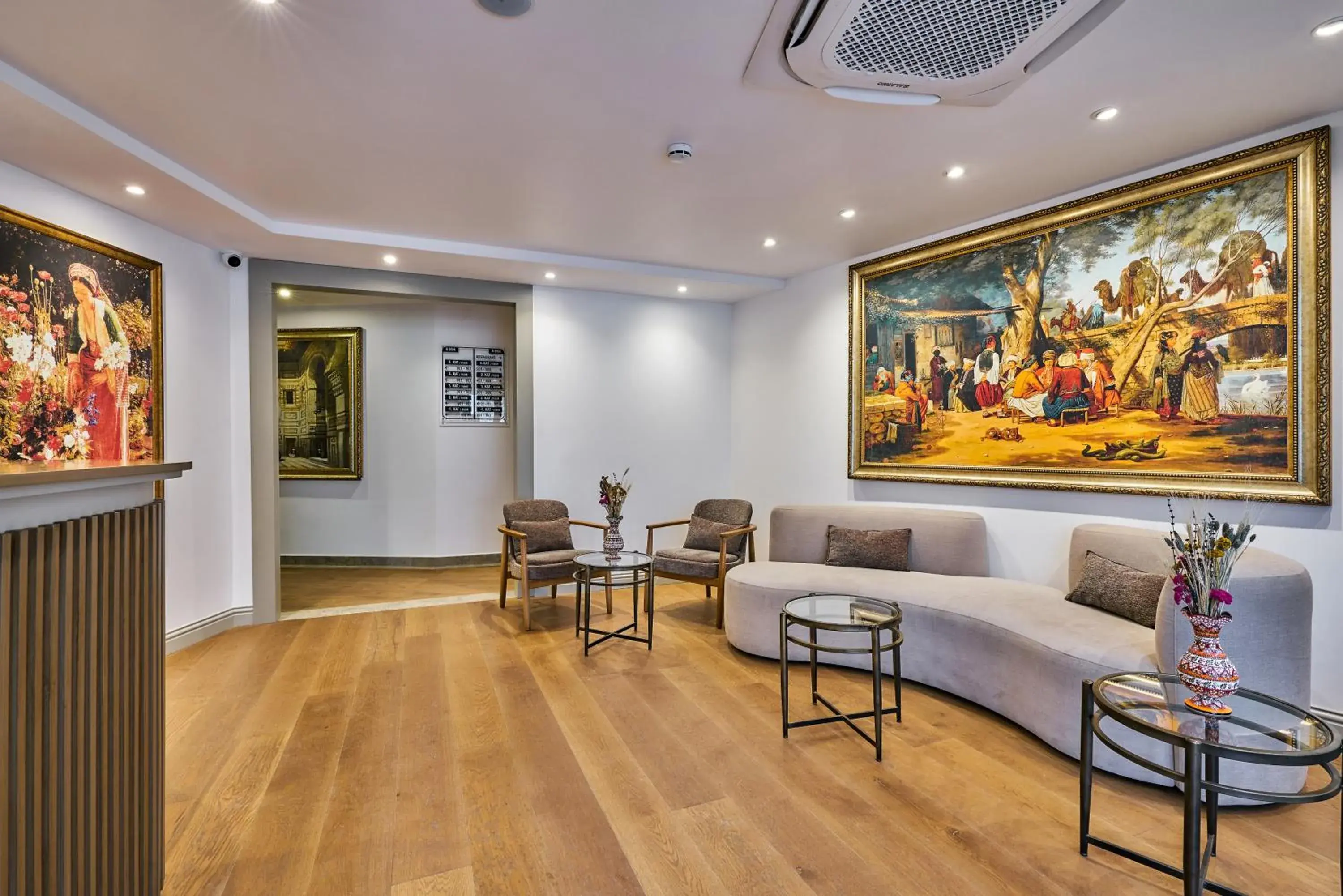 Lobby or reception in Joyway Hotels Istanbul Sultanahmet Lobby or reception in Joyway Hotels Istanbul Sultanahmet