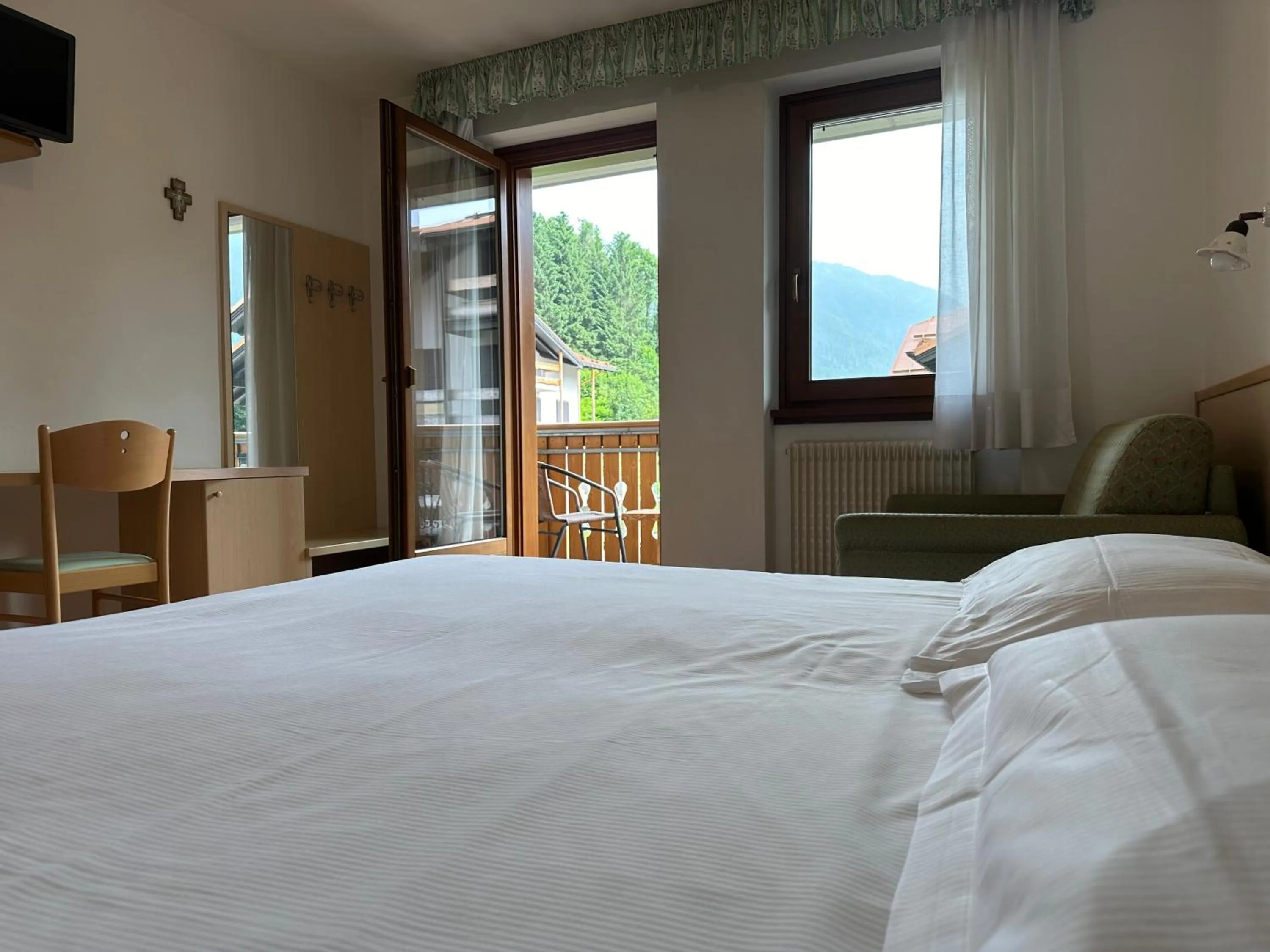 Bed in Hotel Garnì Maffei