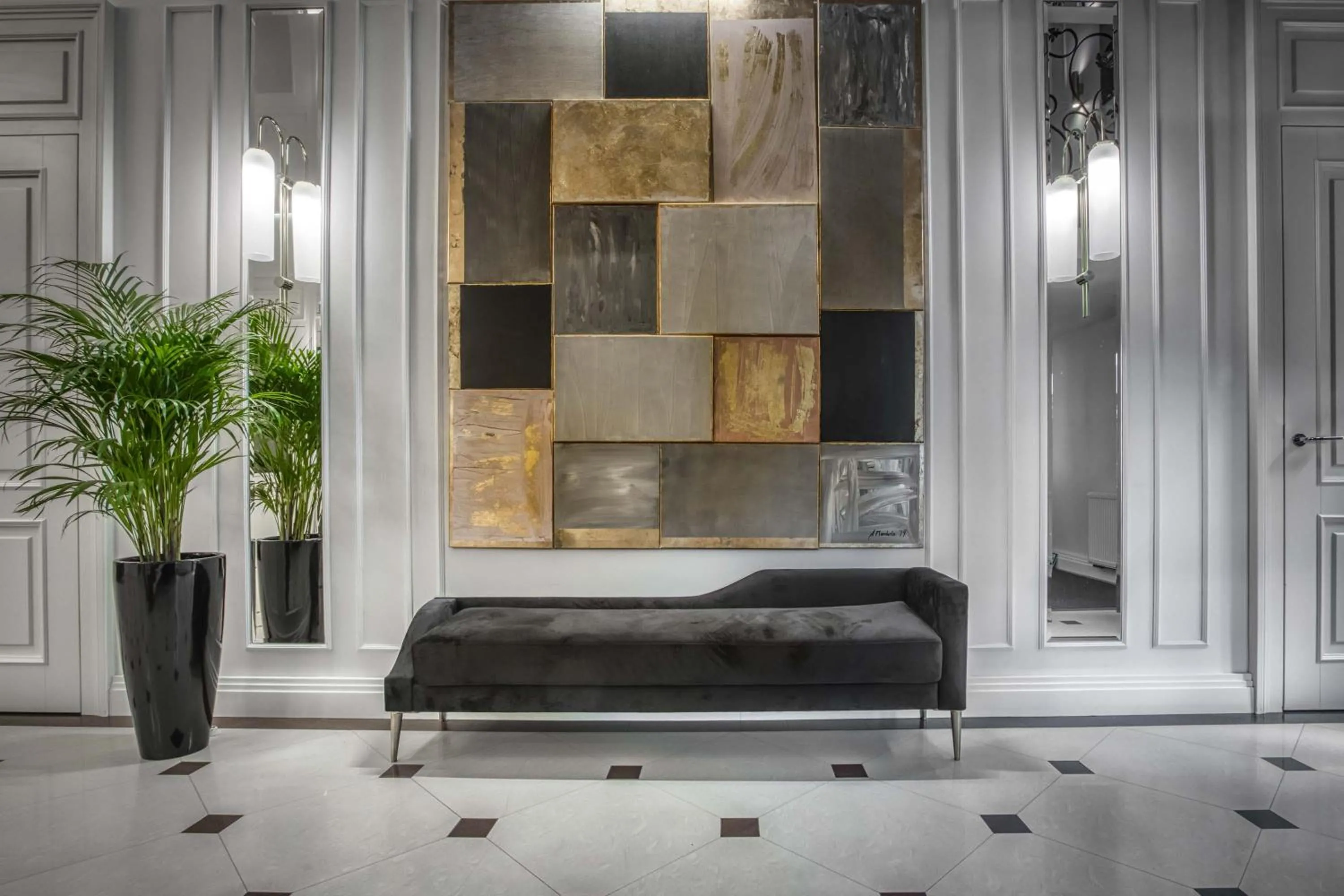 Lobby or reception in Hotel & Spa Biały Dom