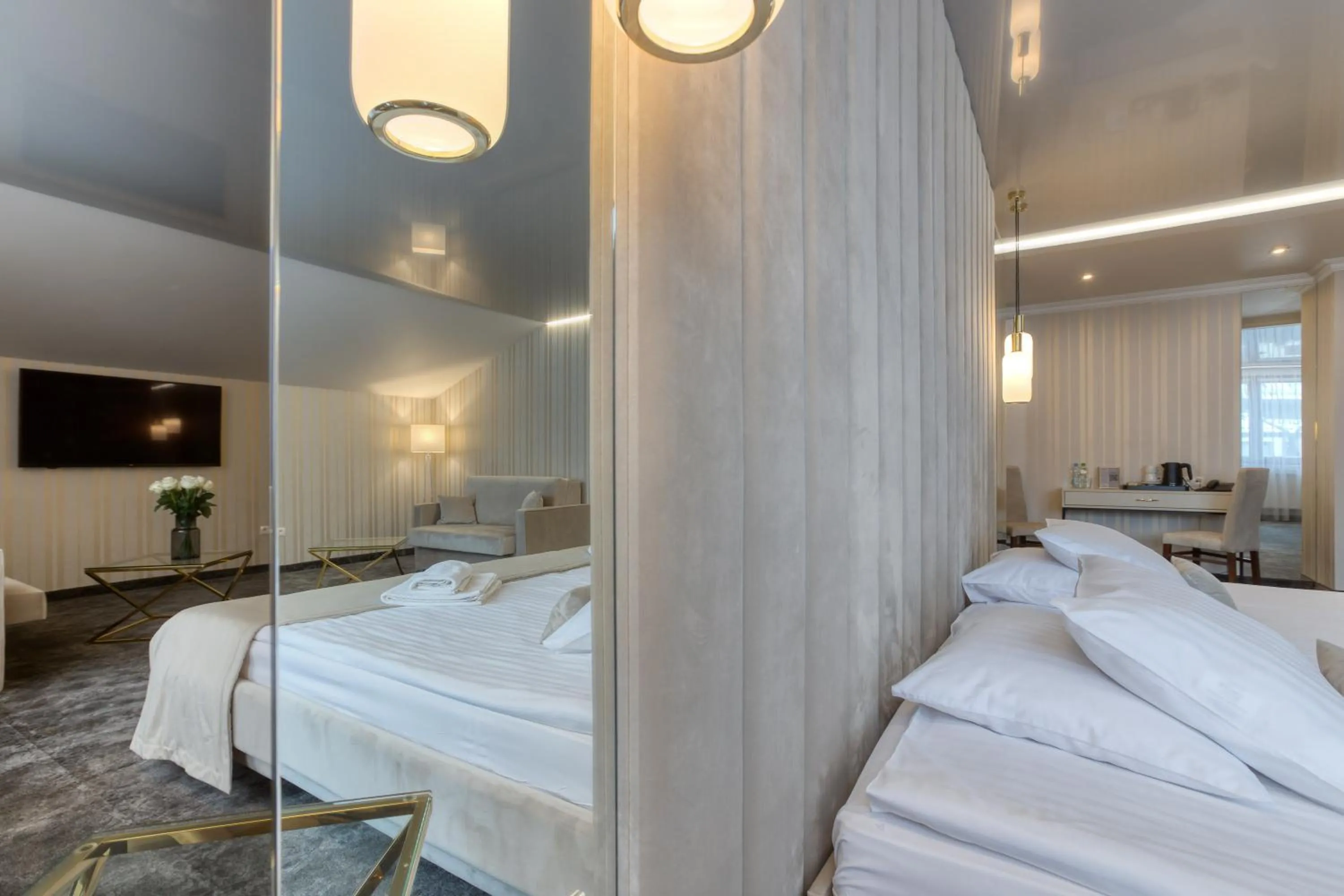 Bed in Hotel & Spa Biały Dom