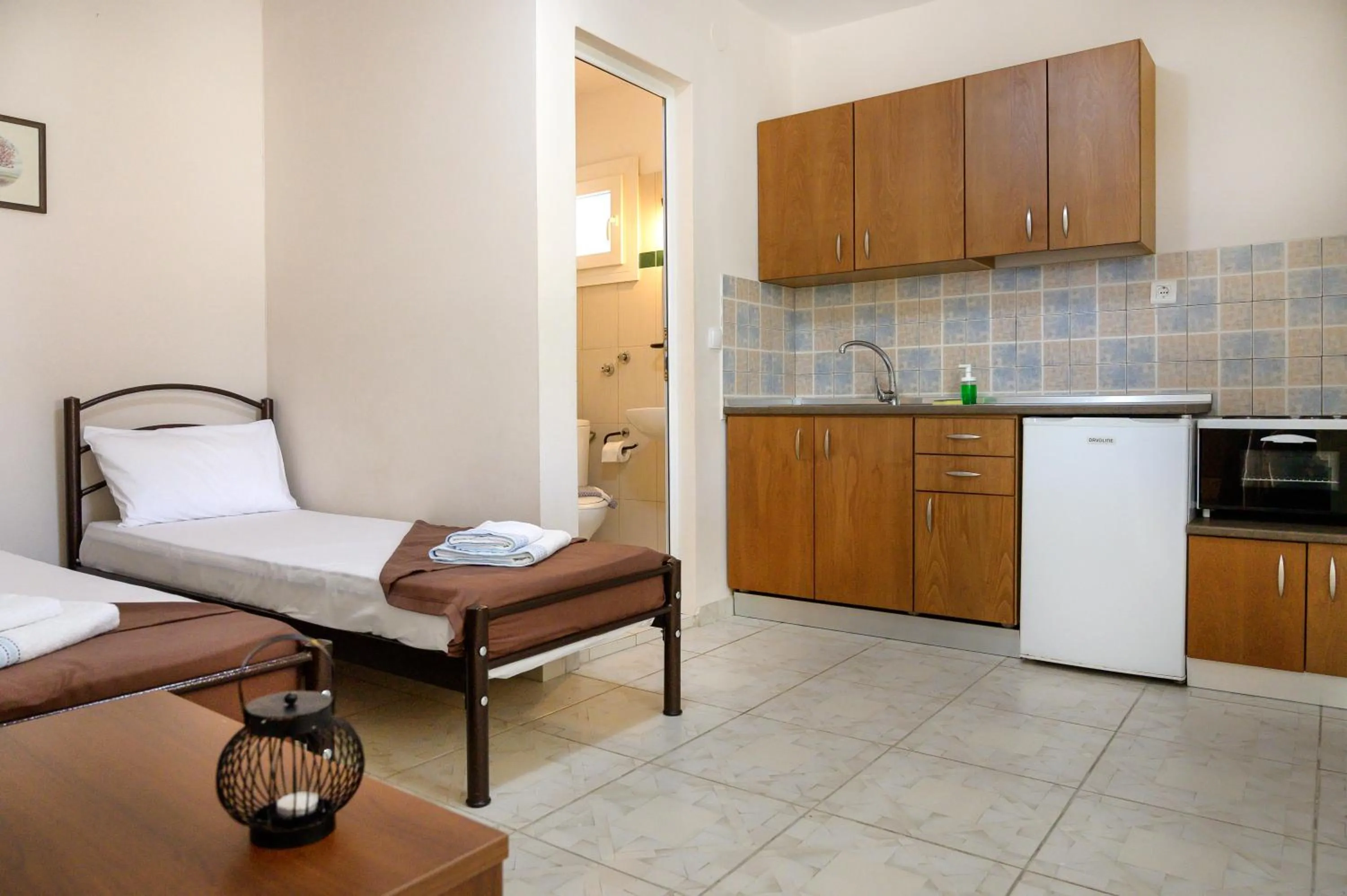 Kitchen or kitchenette in Demi Studios