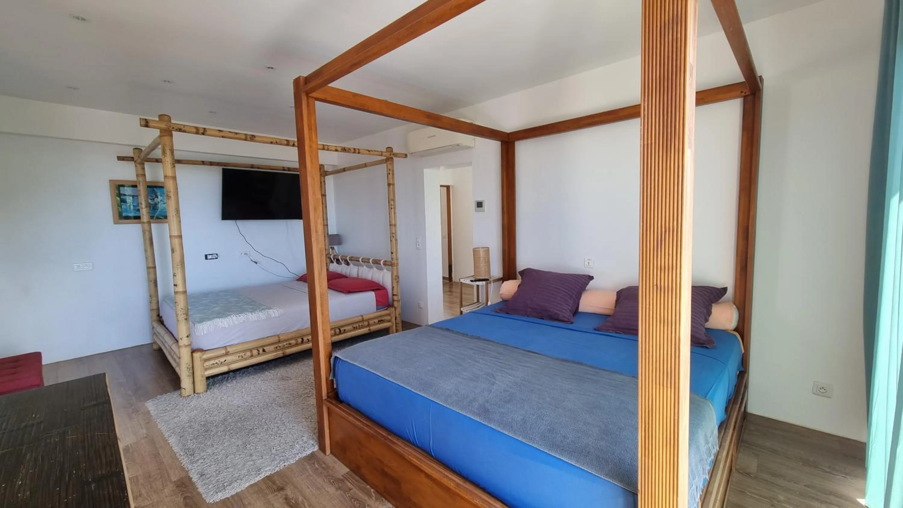 Bed in Villa Hélèna B&B