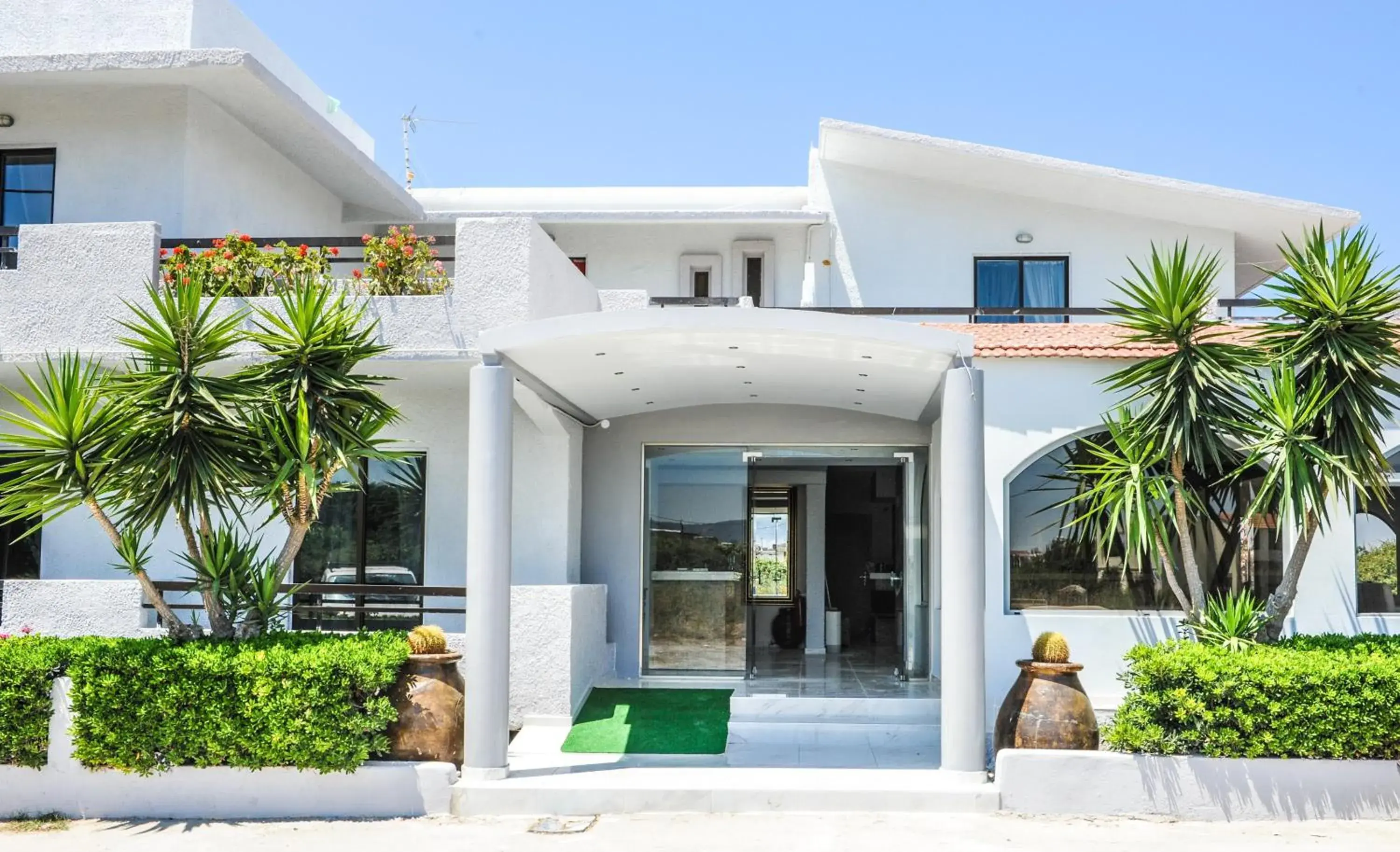 Facade/entrance in Valentino Hotel Facade/entrance in Valentino Hotel