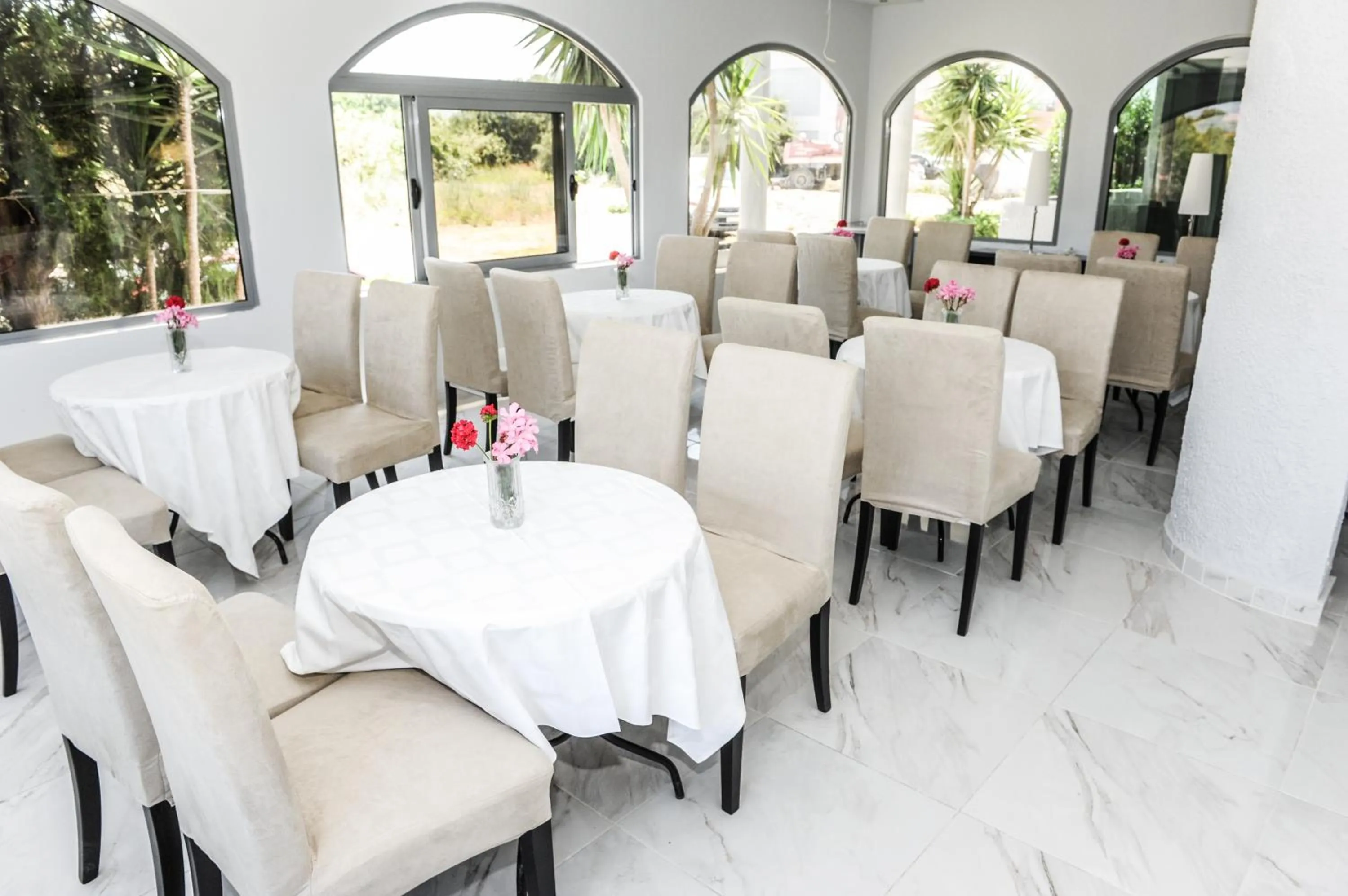 Communal lounge/ TV room in Valentino Hotel