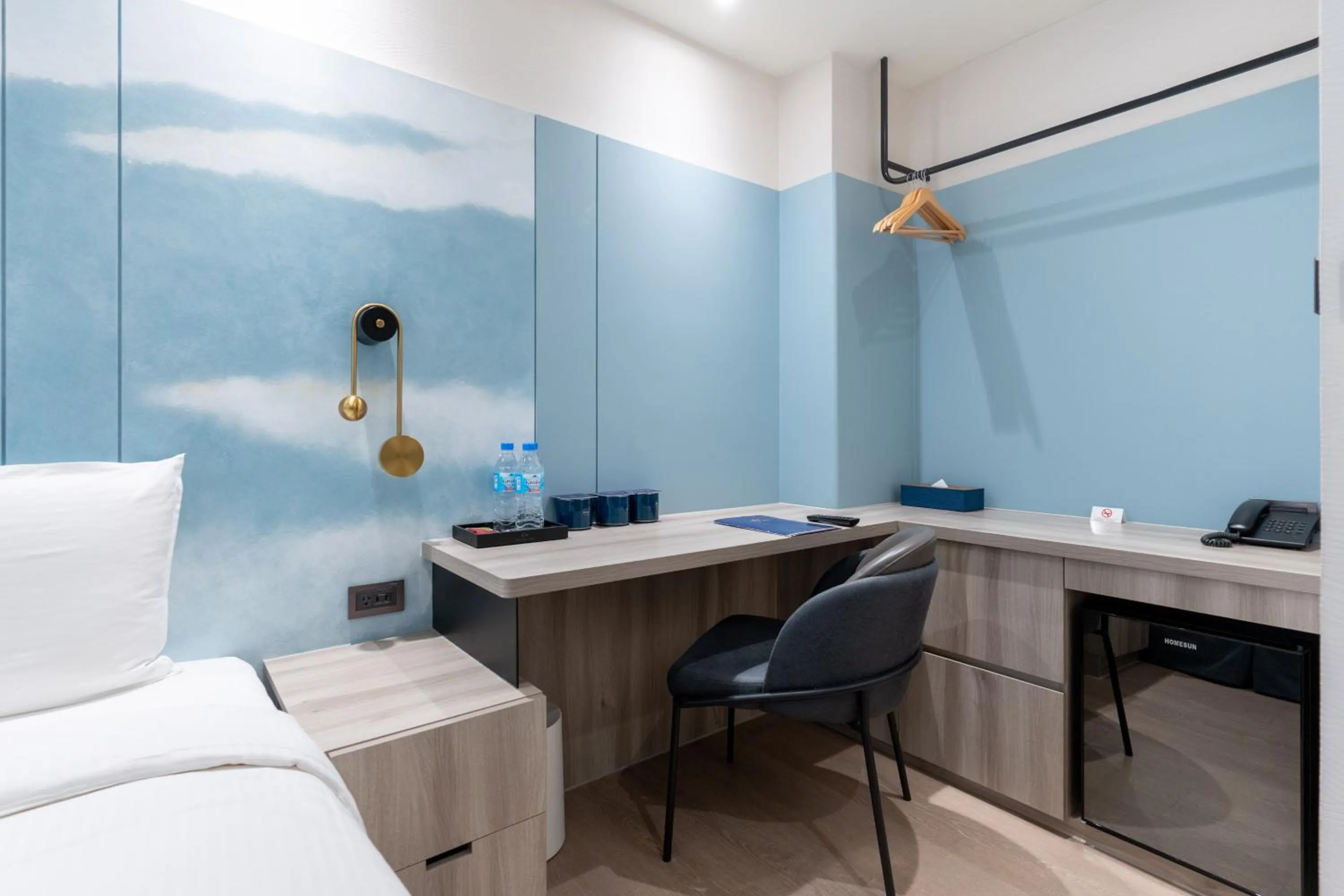 Bedroom, Bed in Joie de Inn