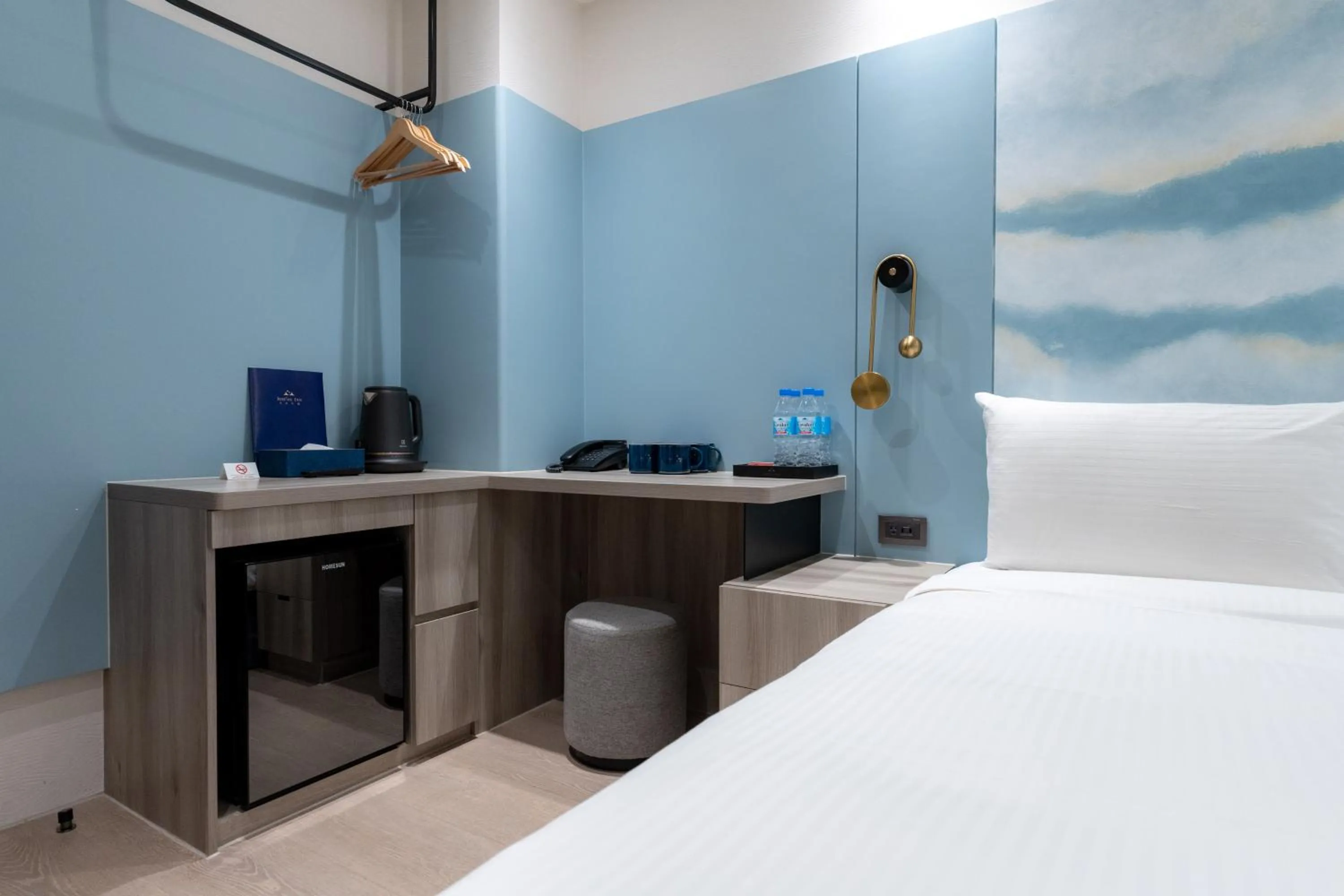 Bedroom, Bed in Joie de Inn