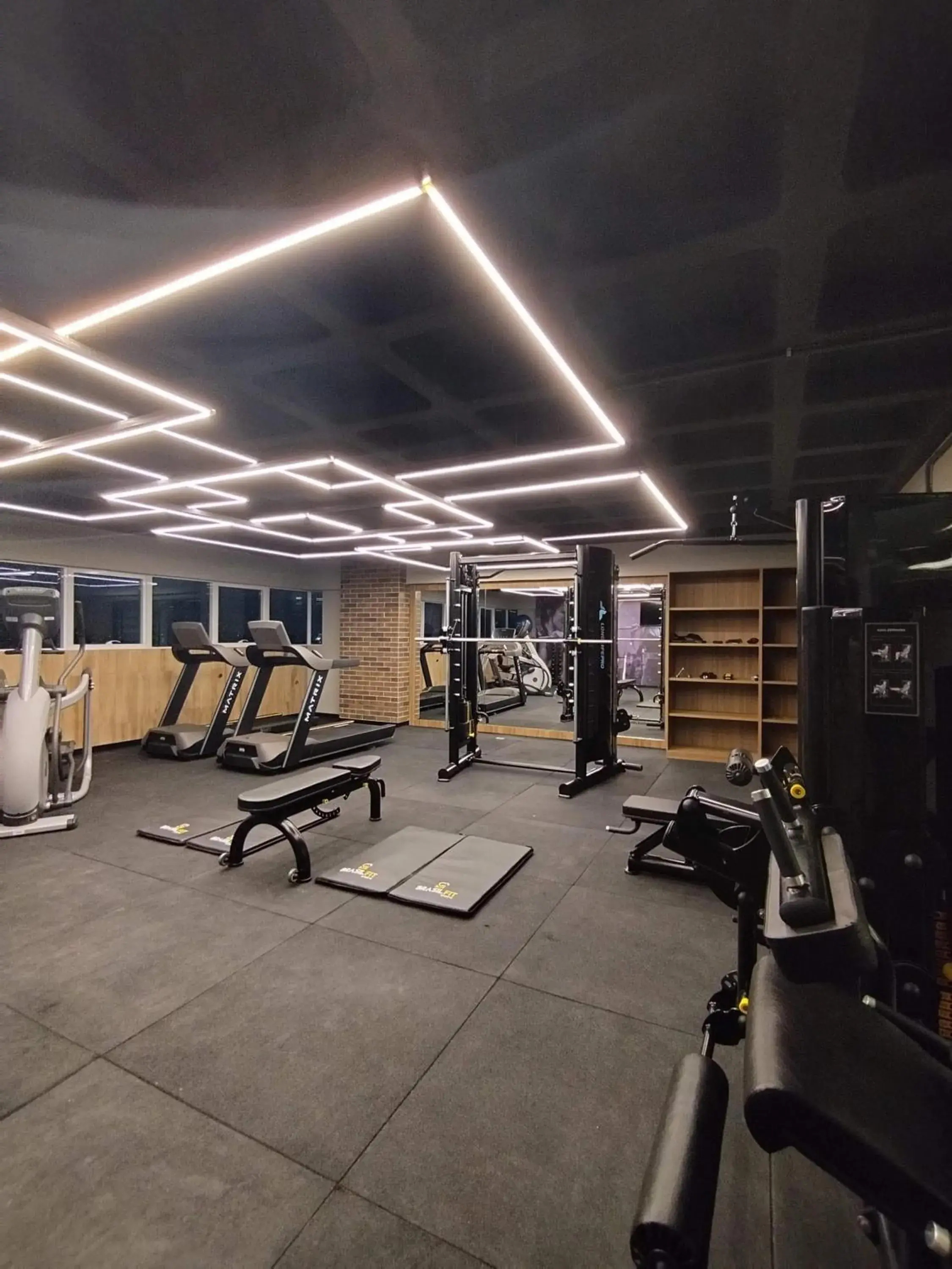 Fitness centre/facilities in RN Studio Premium Fitness centre/facilities in RN Studio Premium
