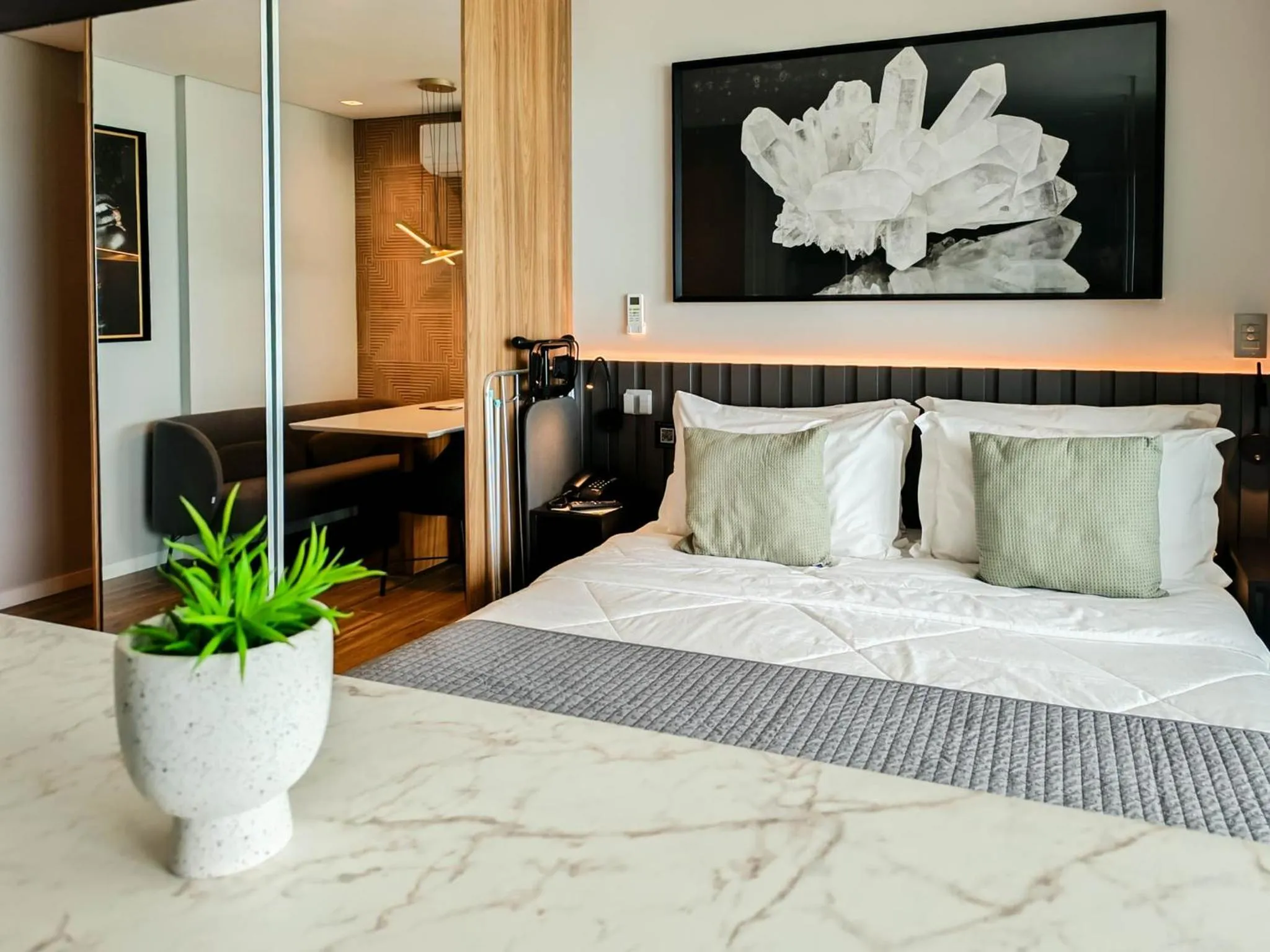 Bedroom, Bed in RN Studio Premium