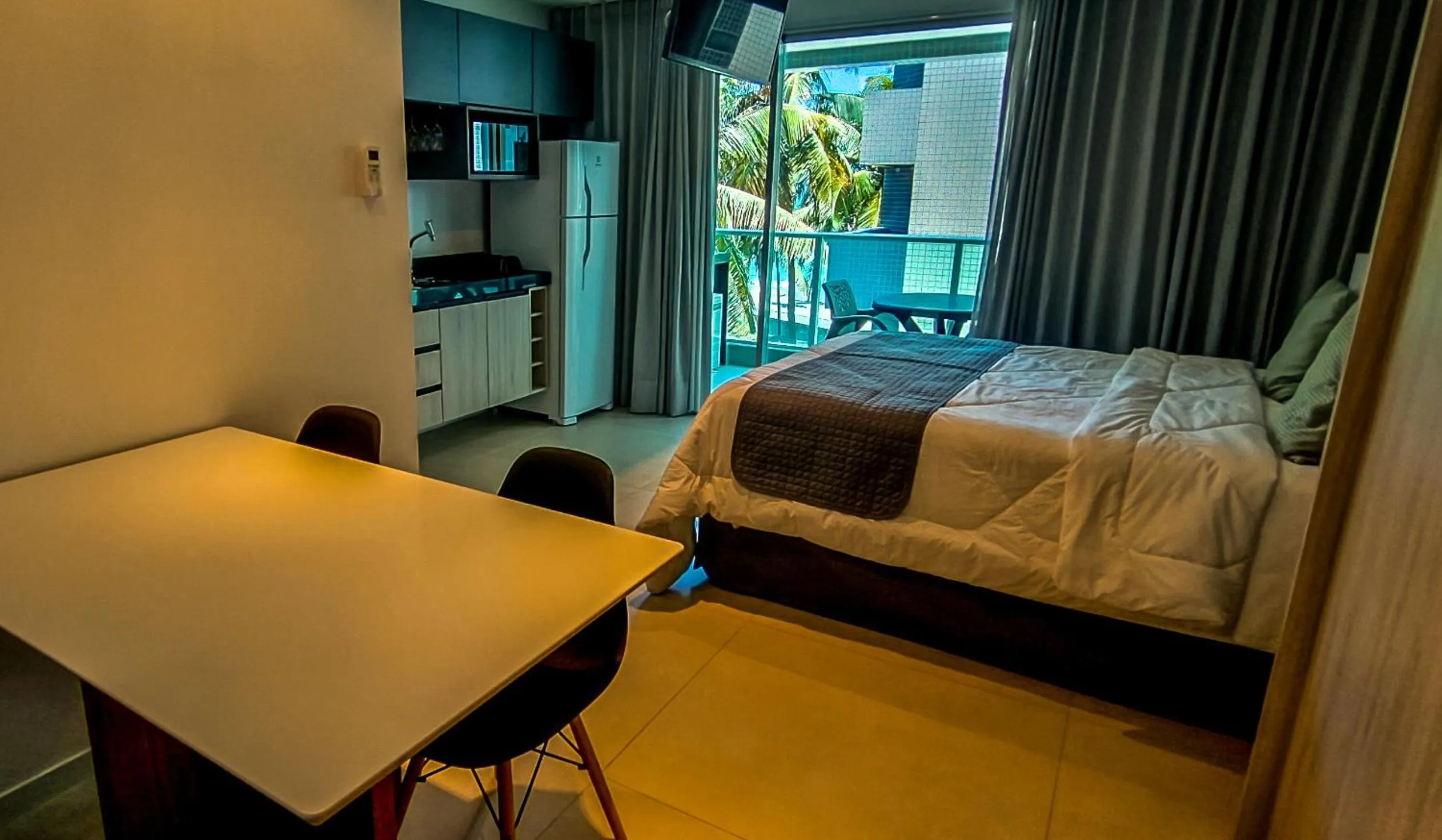 Kitchen or kitchenette, Bed in RN Studio Premium