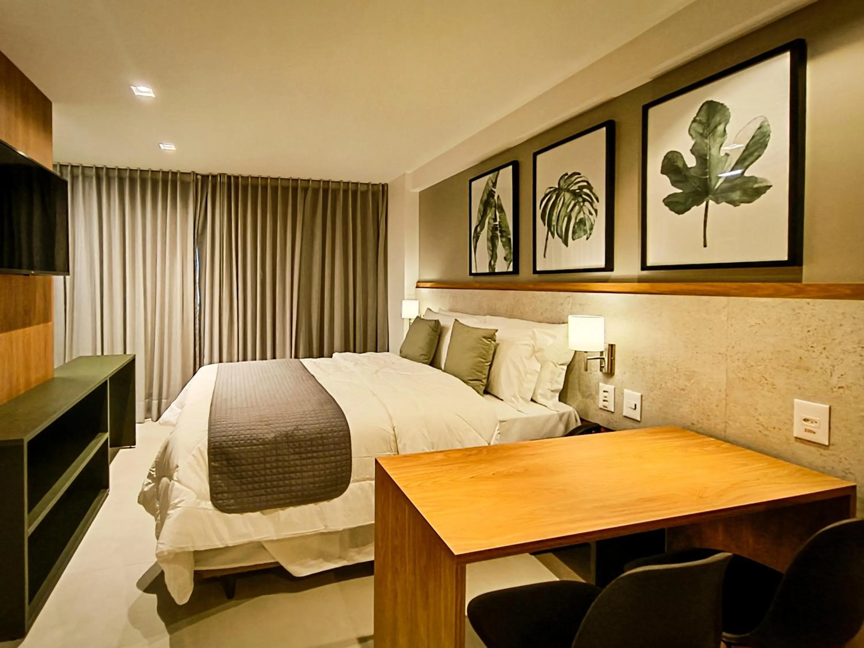 Decorative detail, Bed in RN Studio Premium