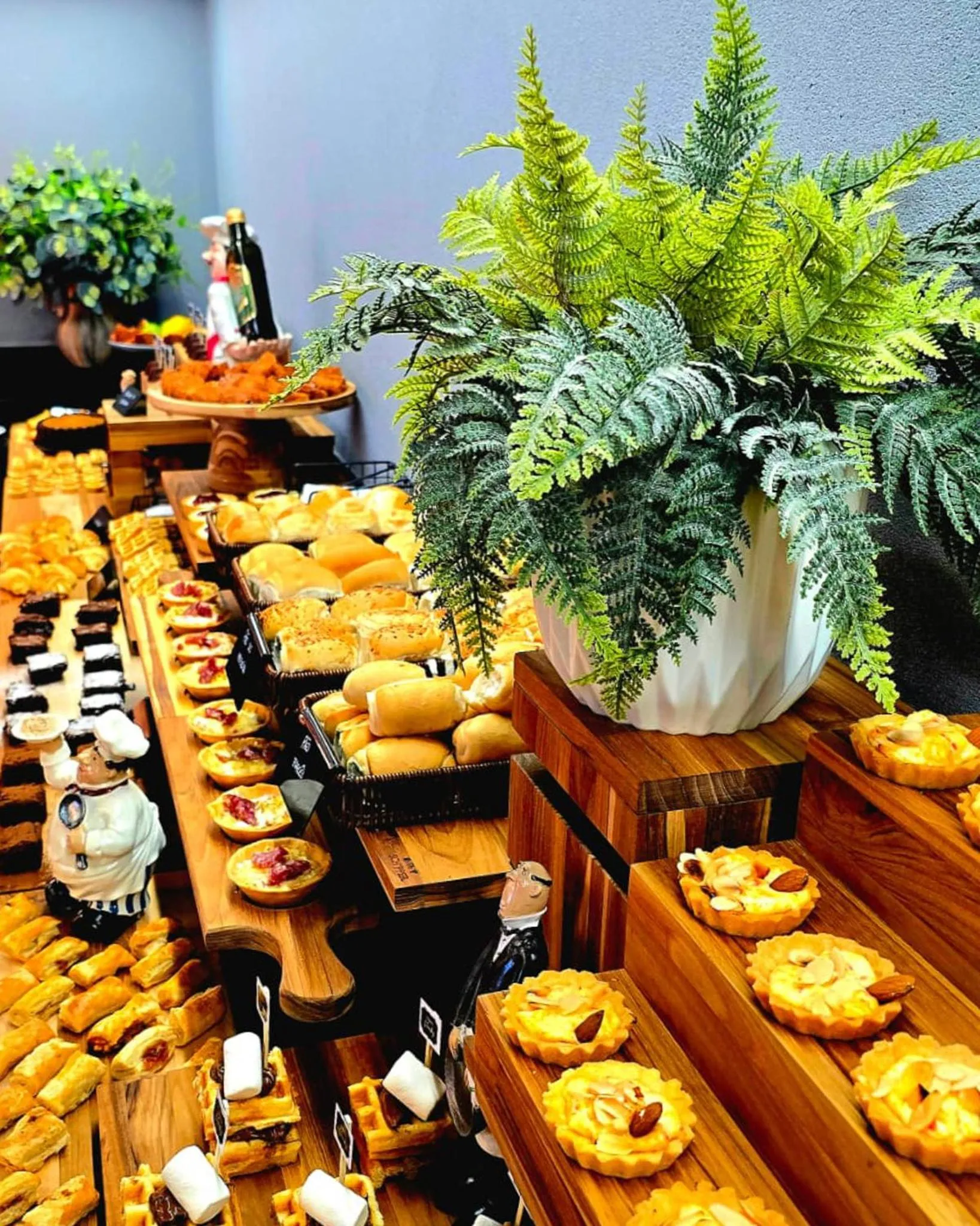 Breakfast in RN Studio Premium