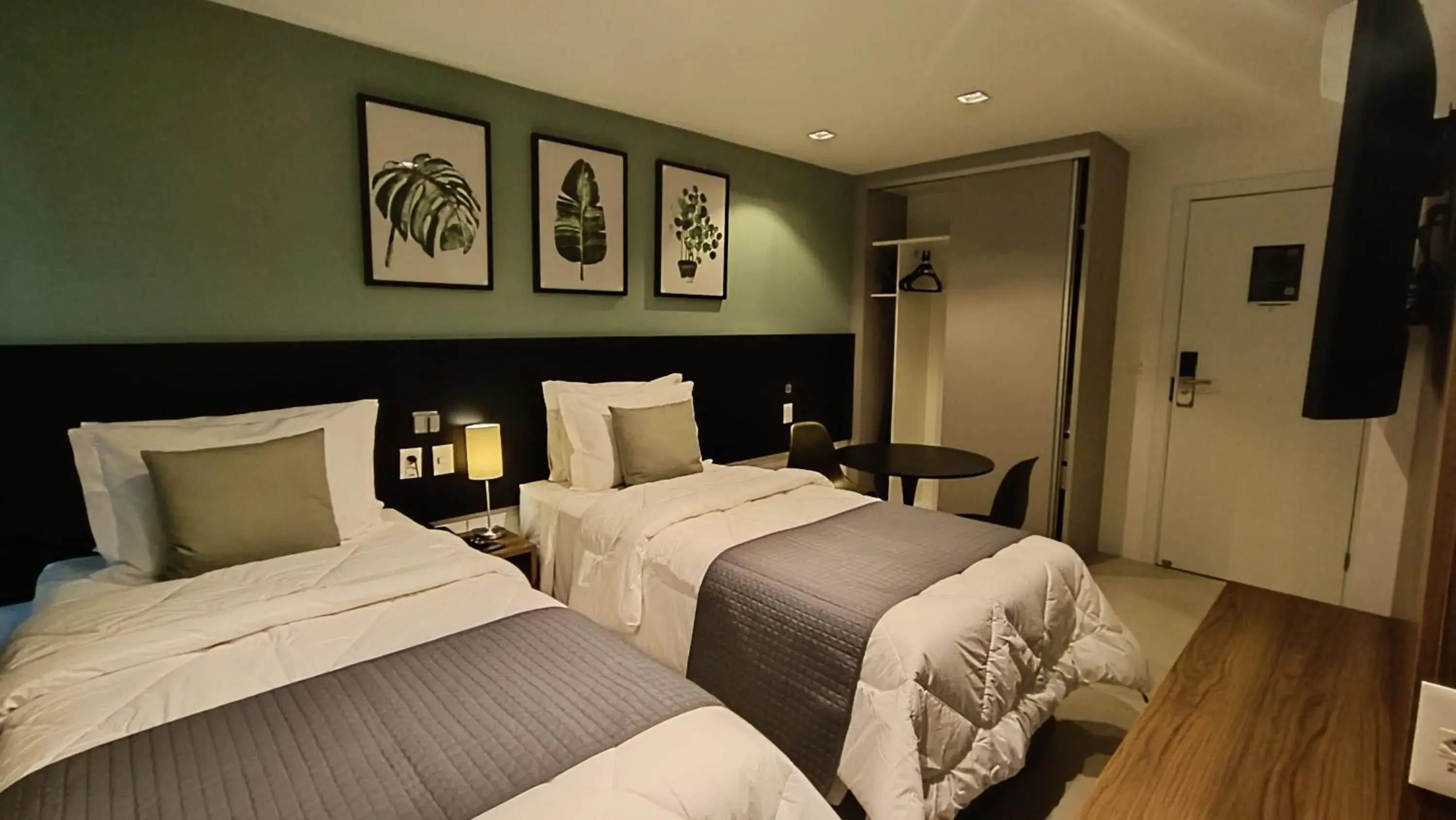 Photo of the whole room, Bed in RN Studio Premium Photo of the whole room, Bed in RN Studio Premium