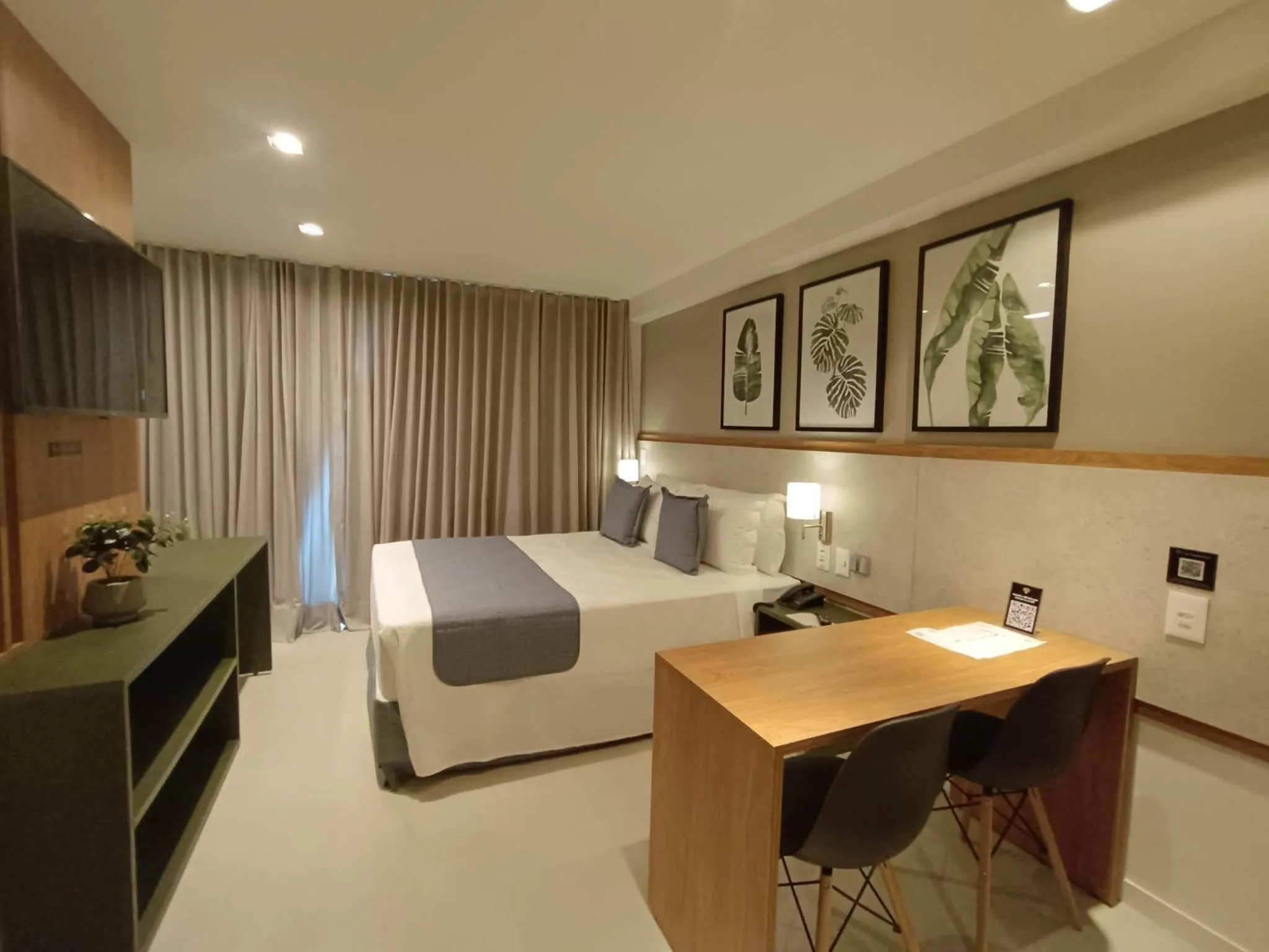 Bedroom, Bed in RN Studio Premium