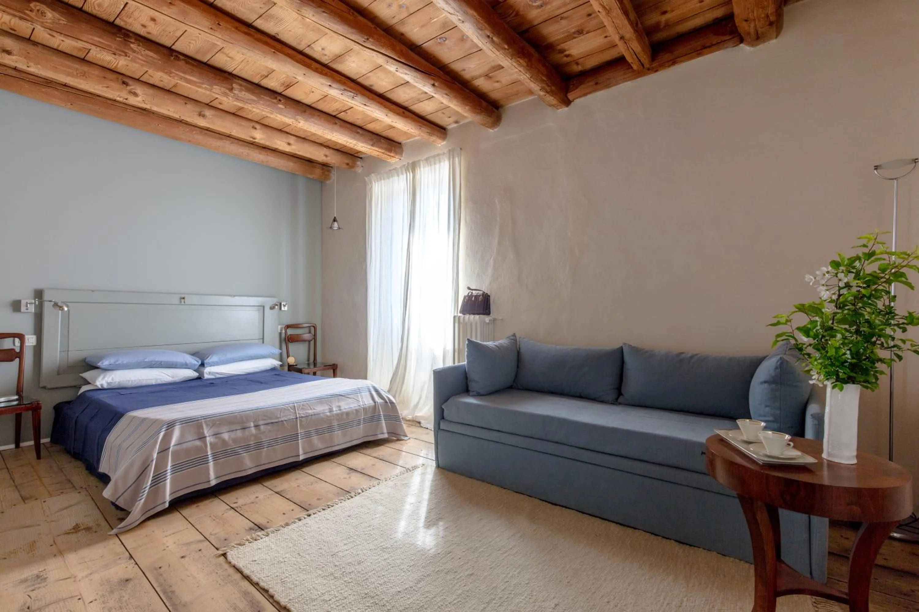 Bedroom, Bed in CasaBiondani Lazise