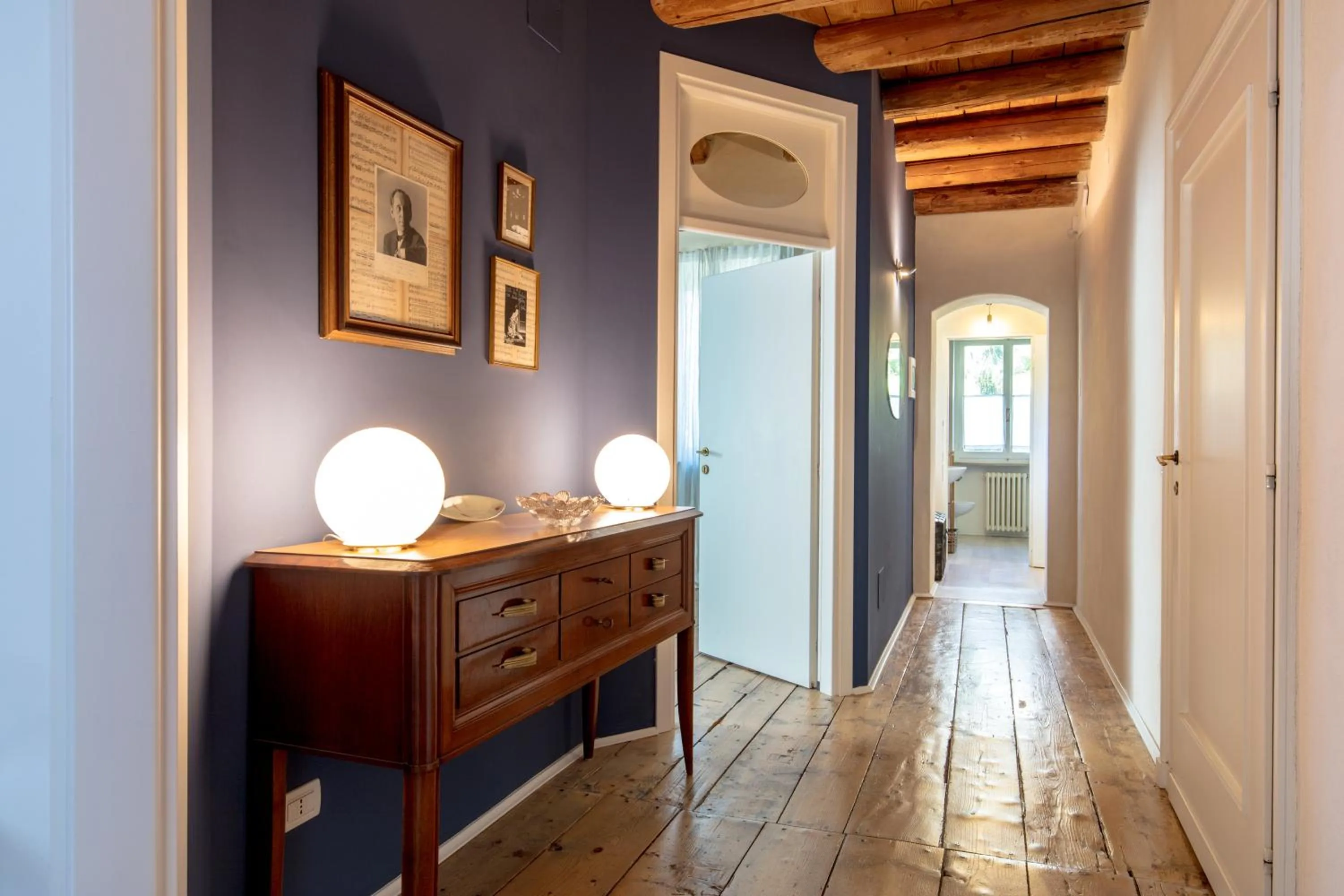 wardrobe in CasaBiondani Lazise