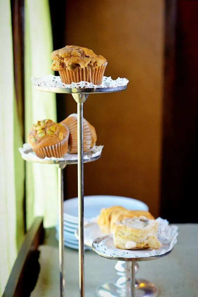 Dining area in Iron Horse Inn