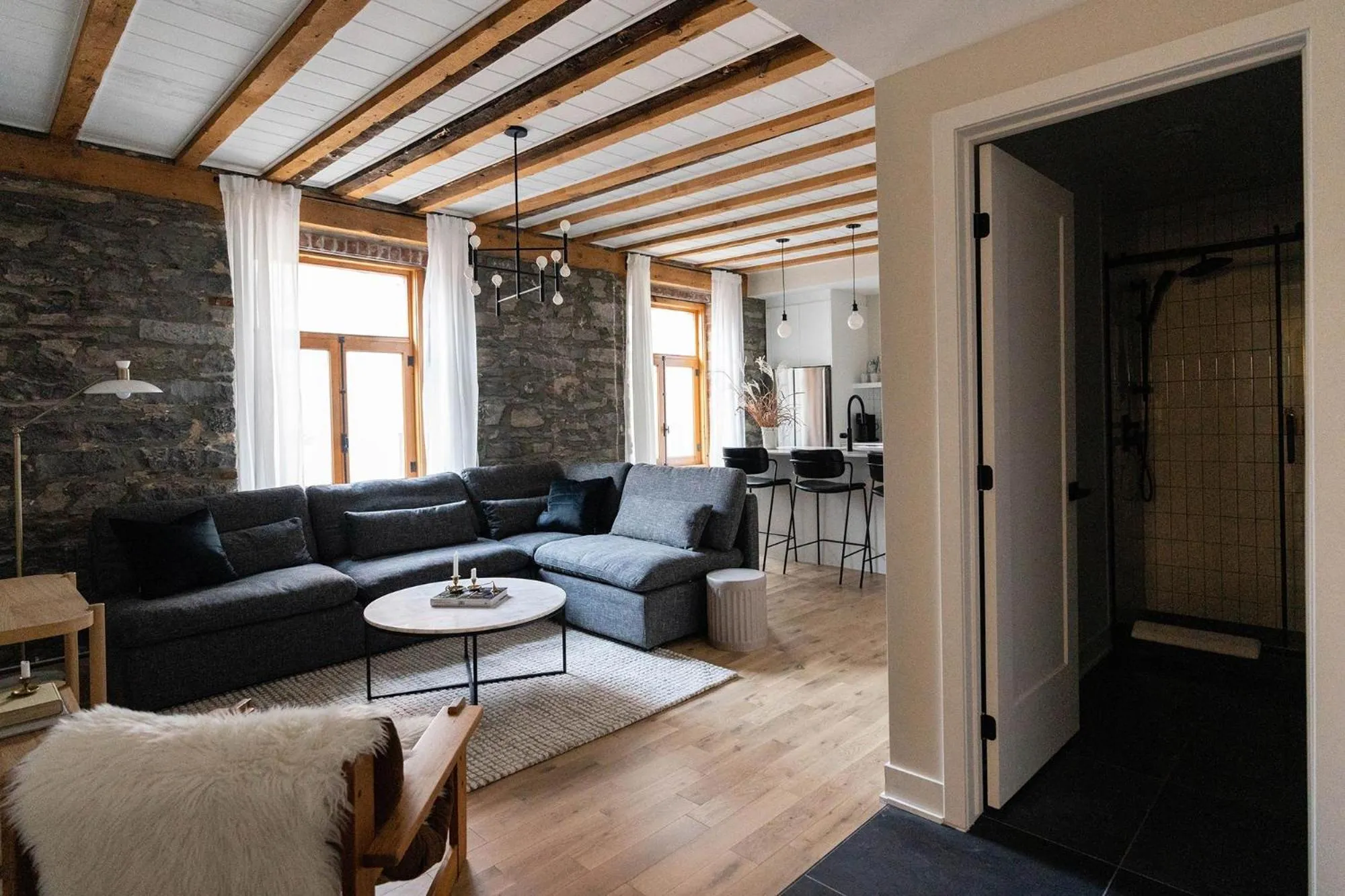 Kitchen or kitchenette in Maison Place Royale by Luxury In Transit