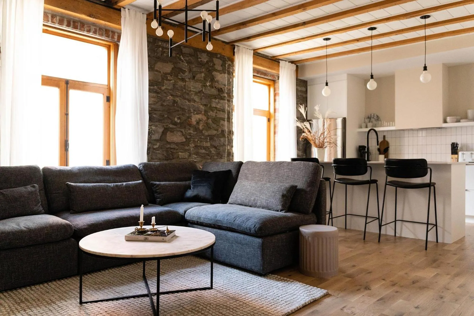 Kitchen or kitchenette in Maison Place Royale by Luxury In Transit