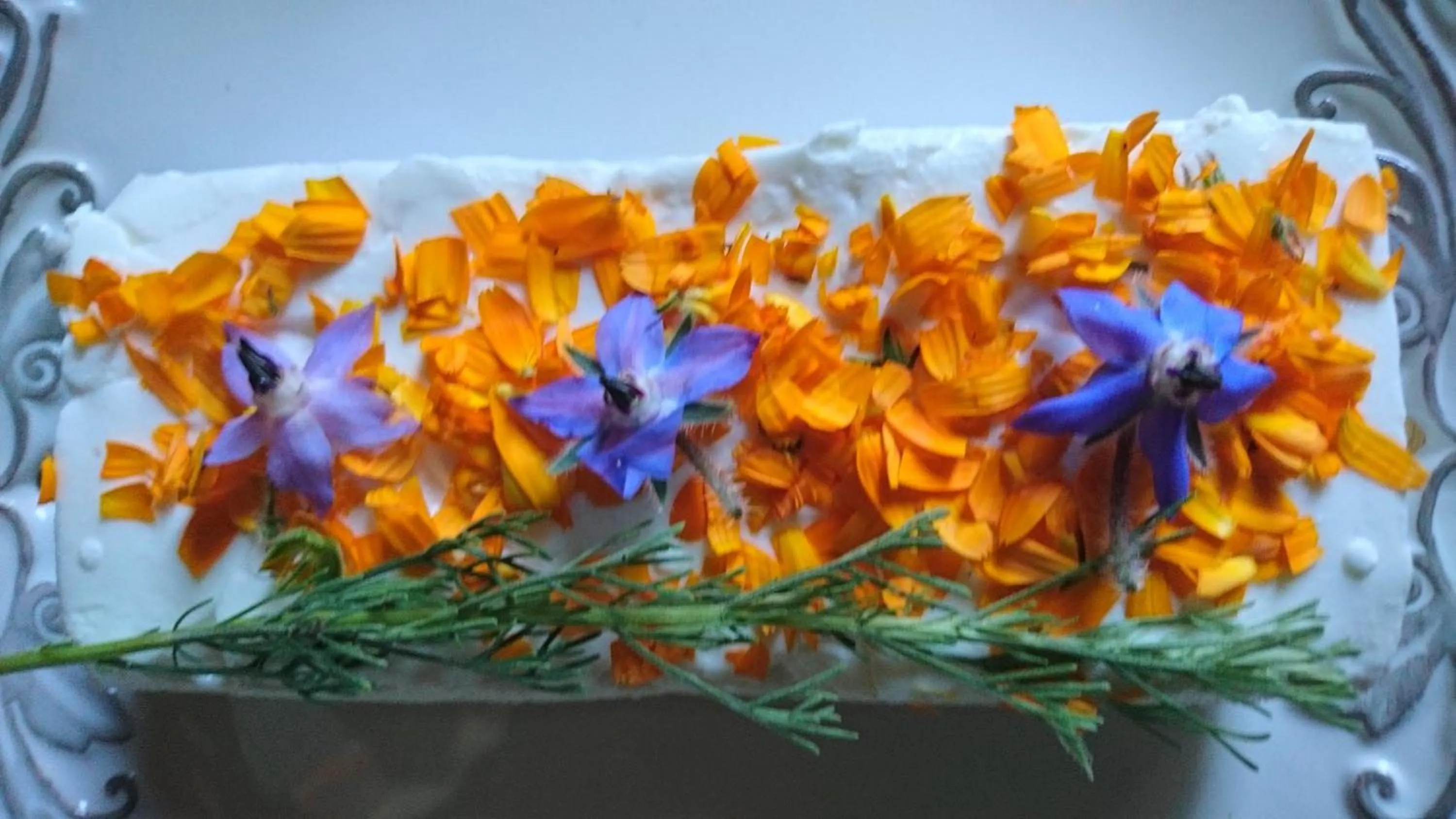 Continental breakfast in Chateau de Durianne