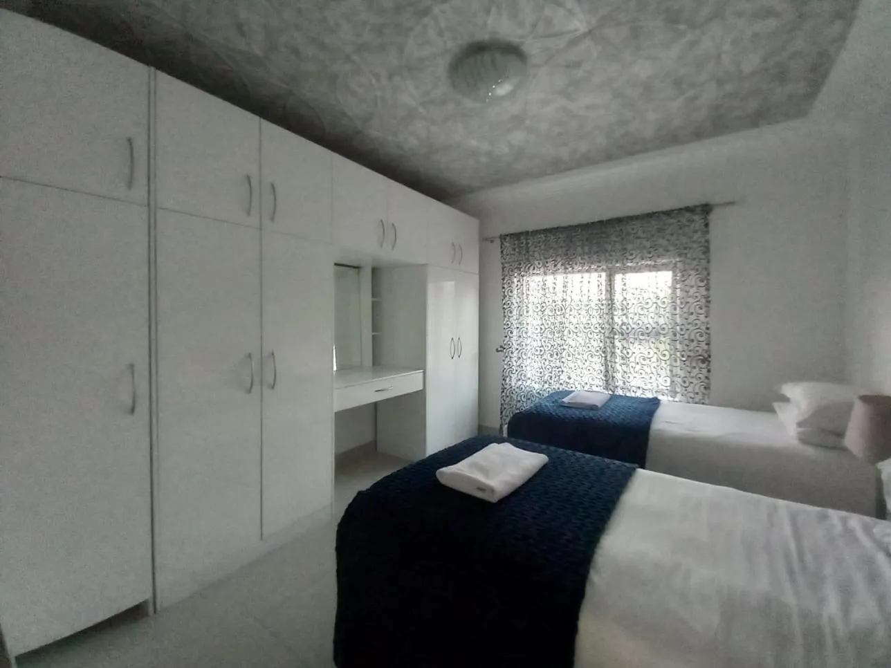 Bed in Loddey`s Guest House - by Beach Collection