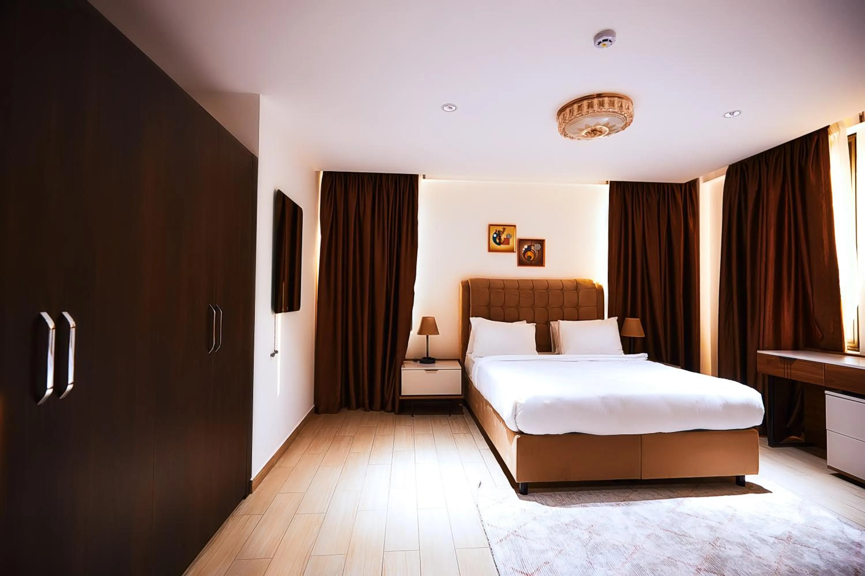 Bed in Veronique Heights