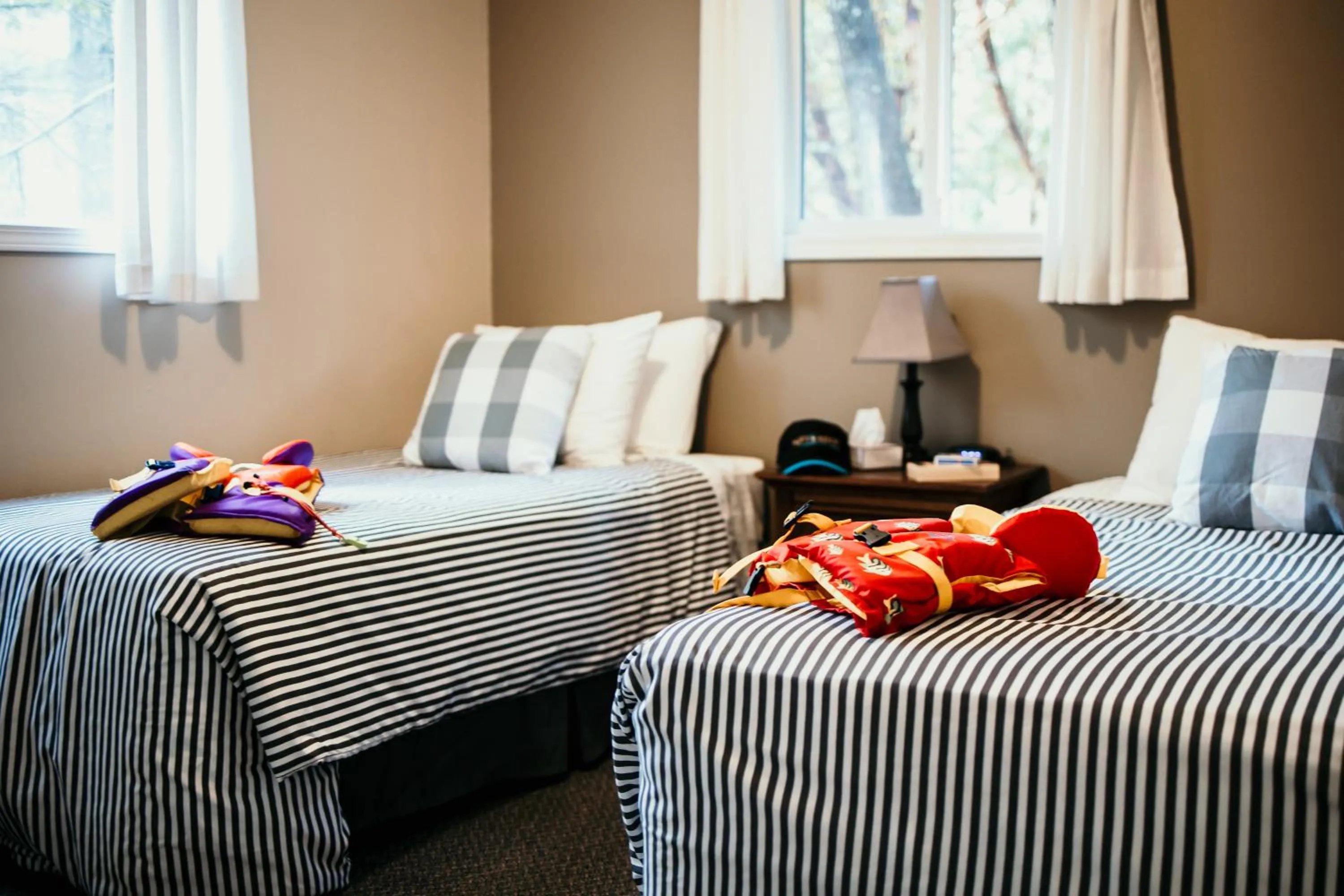 Bed in Page's Resort & Marina