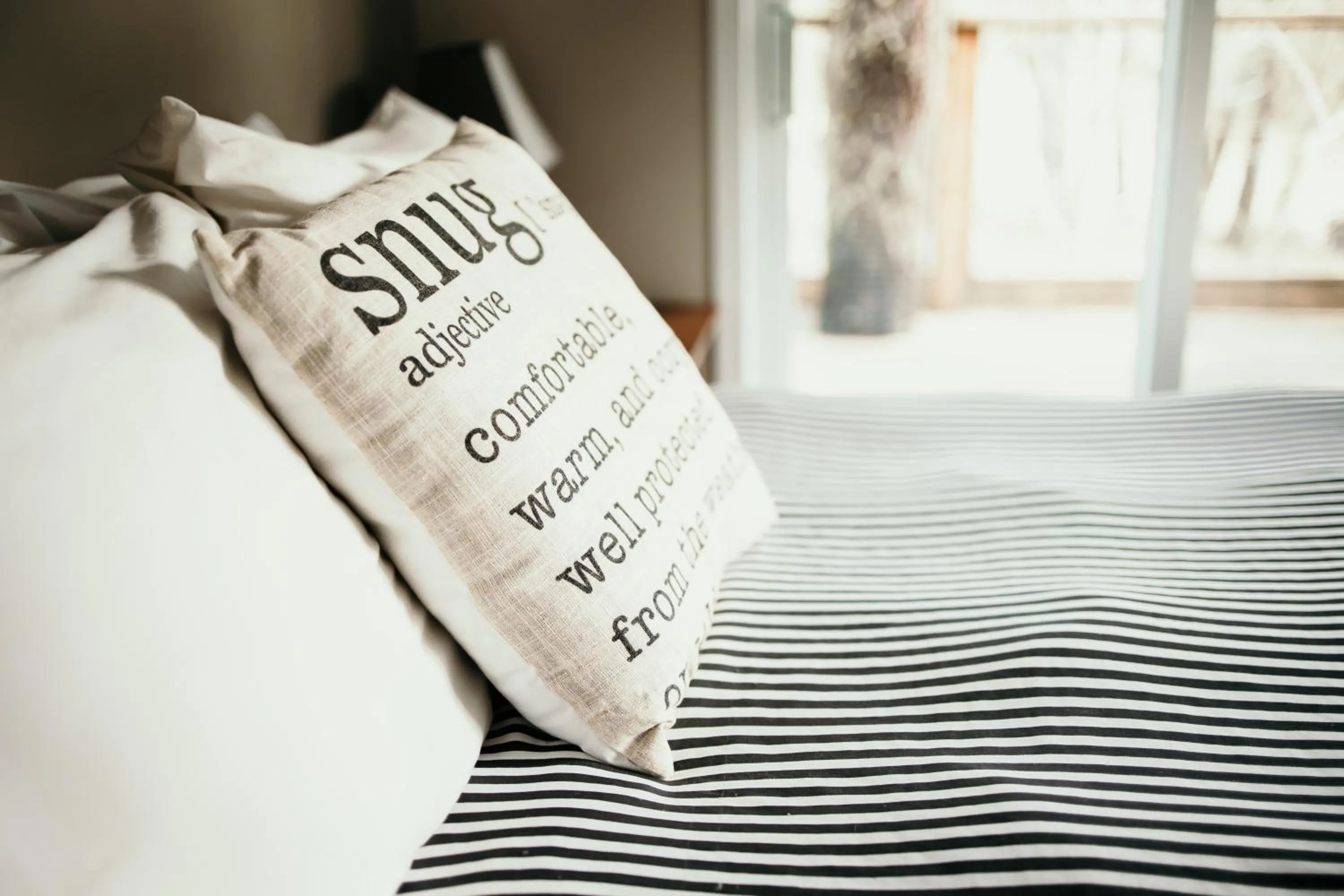 Bed in Page's Resort & Marina