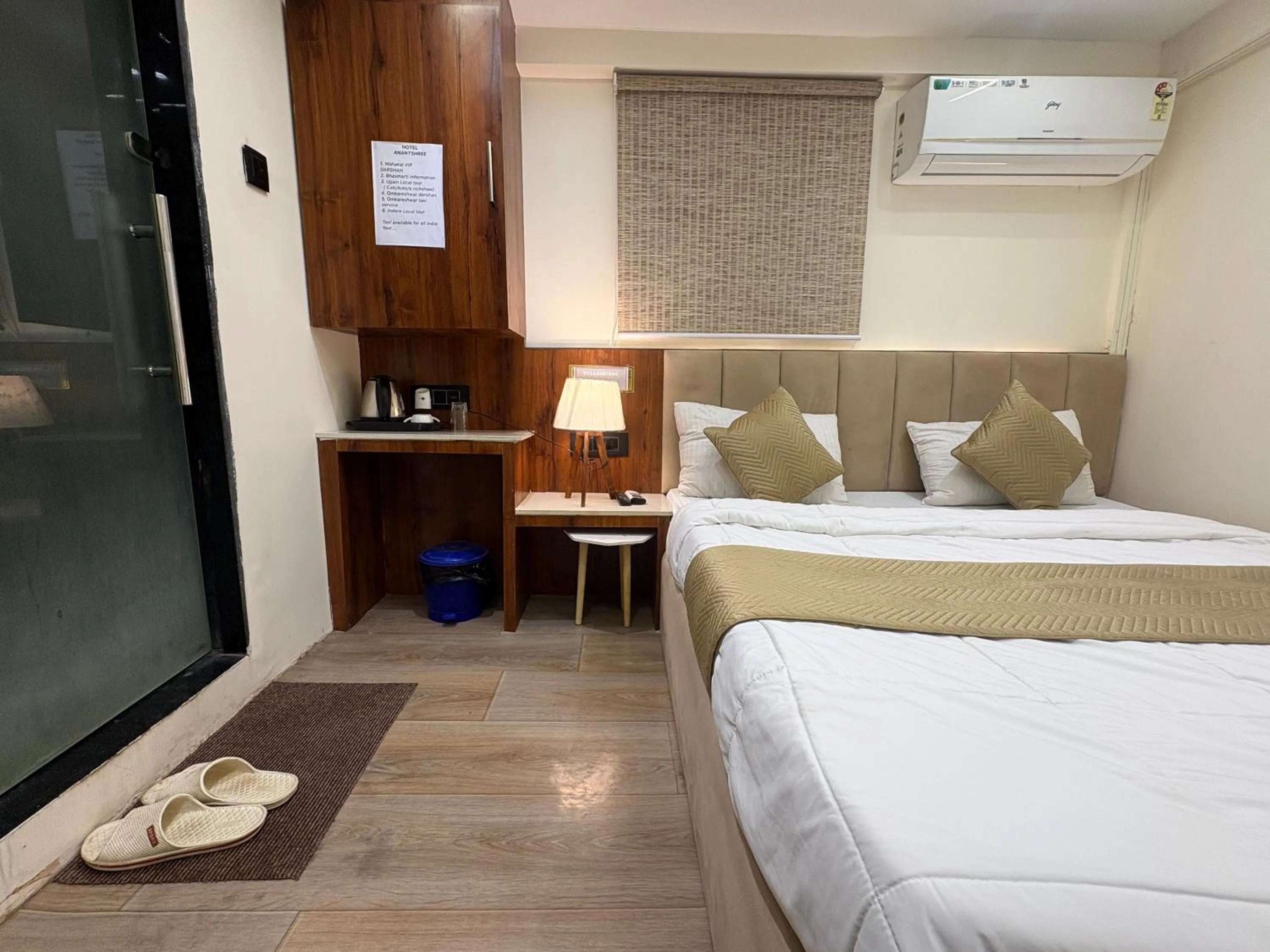 Bedroom, Bed in Hotel Anantshree Inn Shree Mahakaleshwar Temple Ujjain