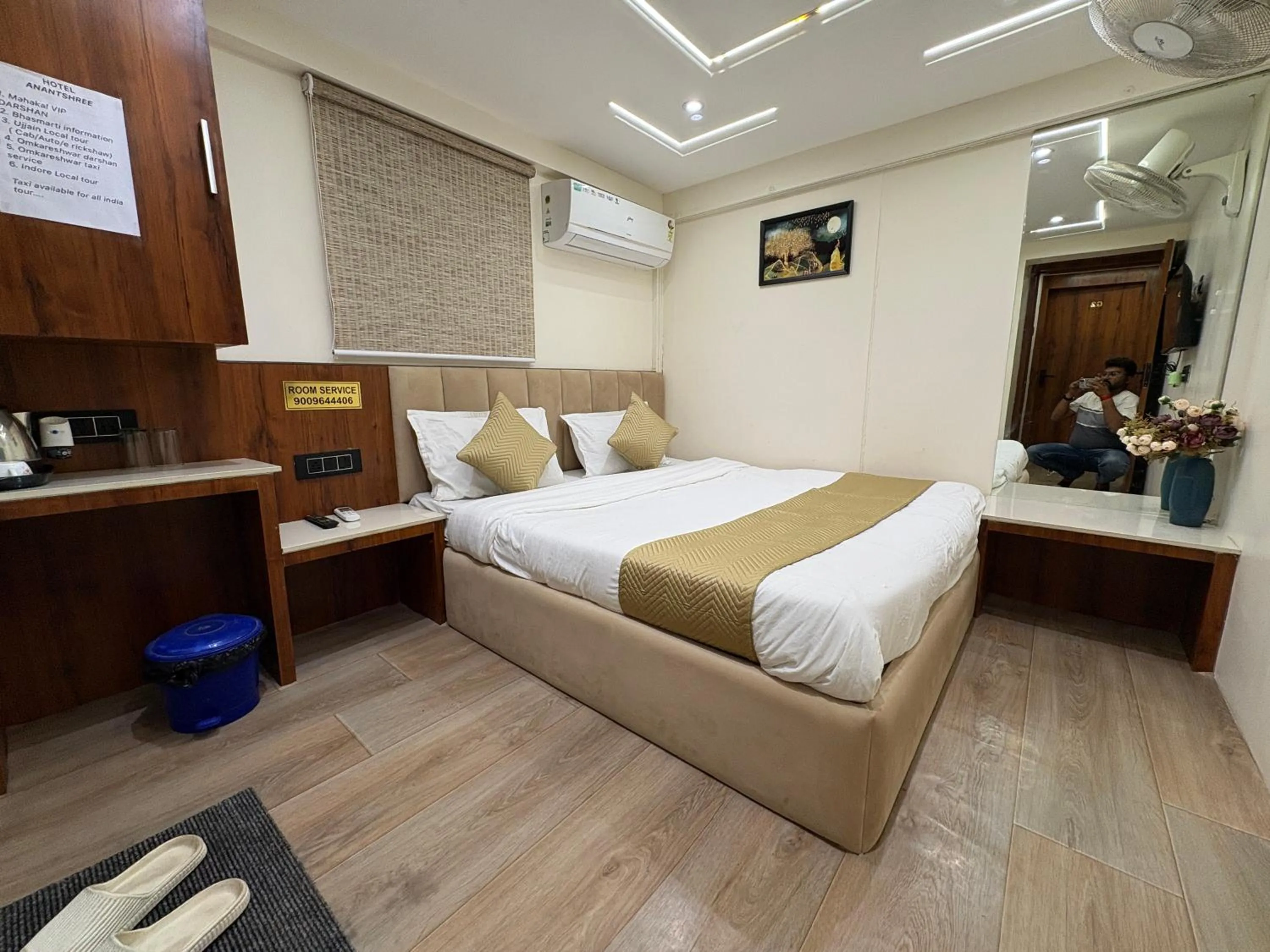 Bedroom, Bed in Hotel Anantshree Inn Shree Mahakaleshwar Temple Ujjain