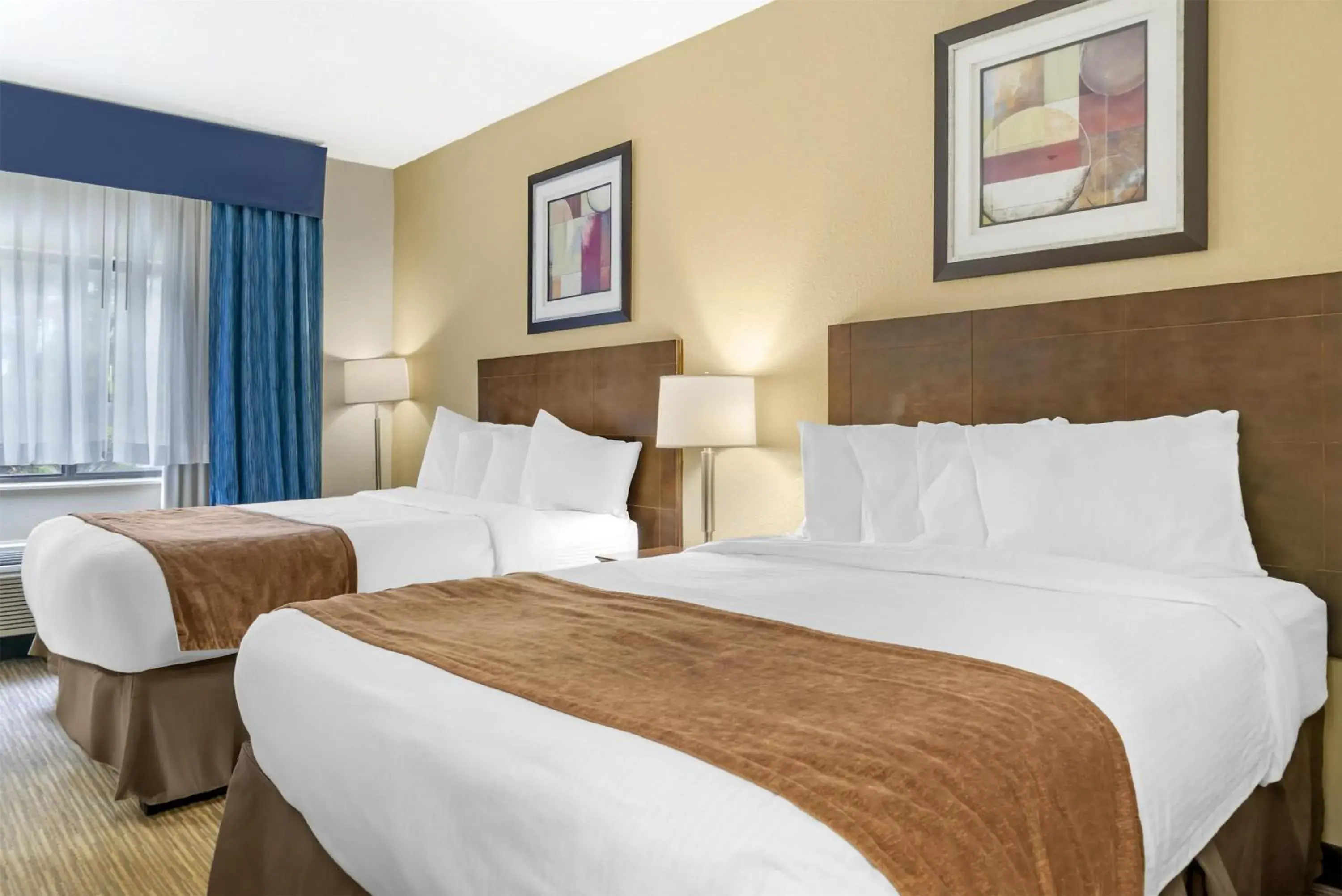 Bedroom, Bed in Best Western Port Huron Blue Water Bridge Bedroom, Bed in Best Western Port Huron Blue Water Bridge