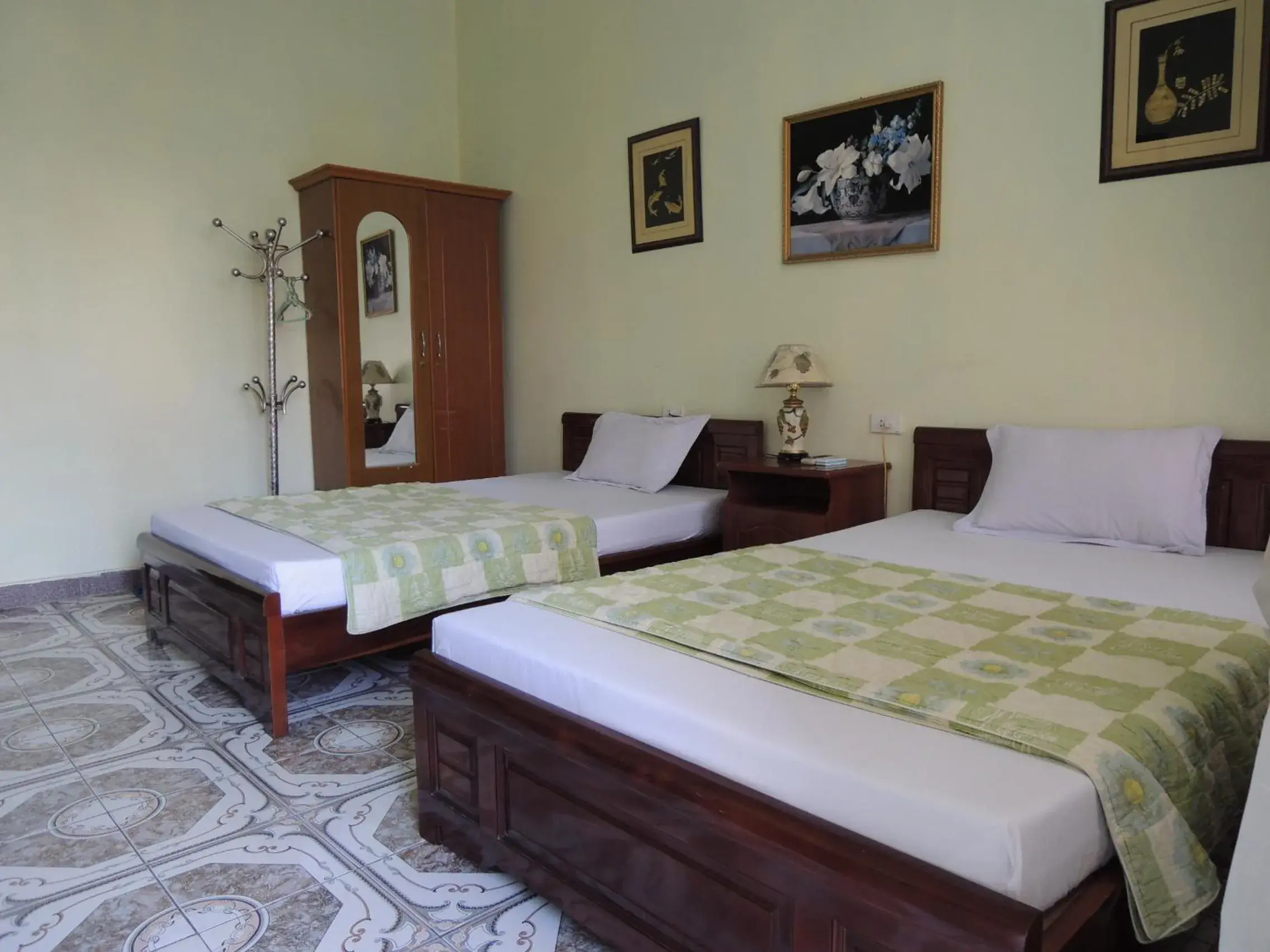 Quadruple Room in Hai Trang Hotel Quadruple Room in Hai Trang Hotel