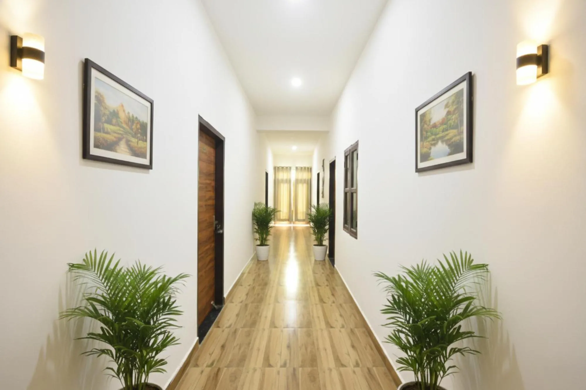 FabHotel Rajhans