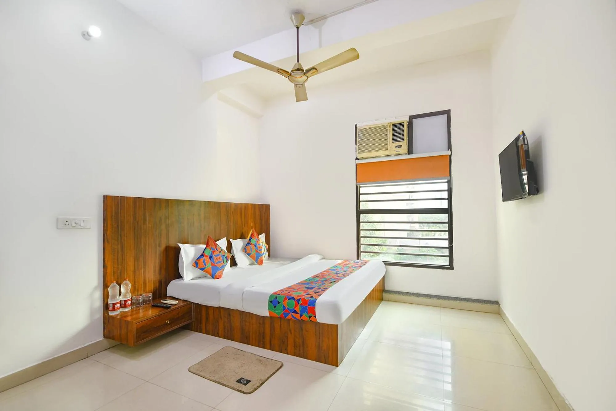 FabHotel Rajhans